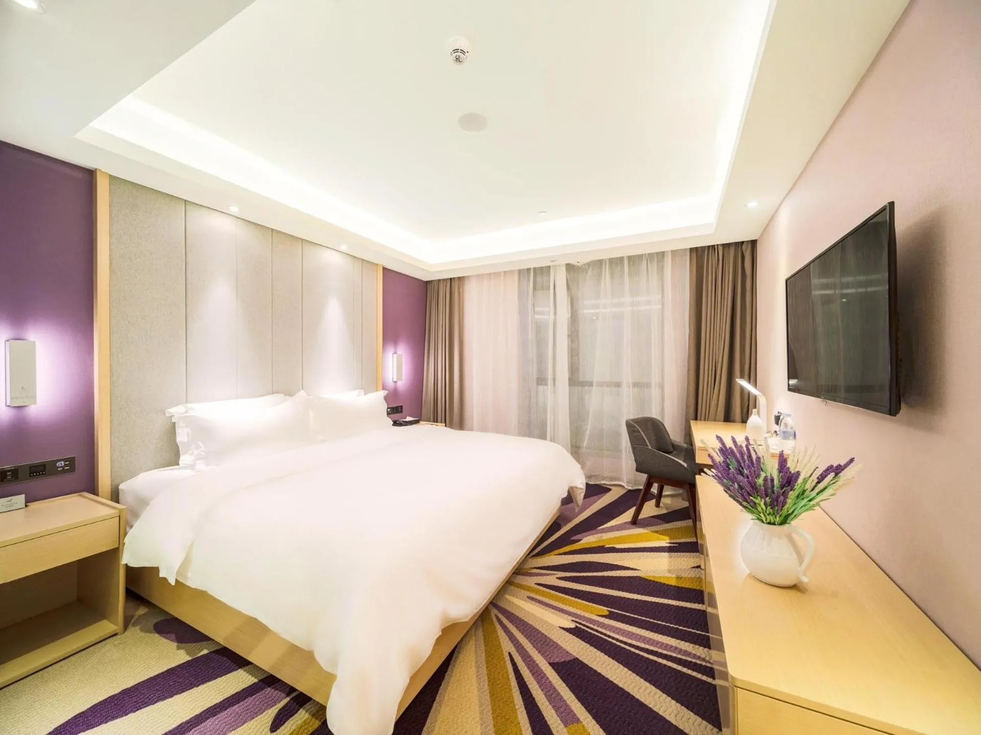 Bed in Lavande Hotel Qingzhen Vocational Education City Time Guizhou