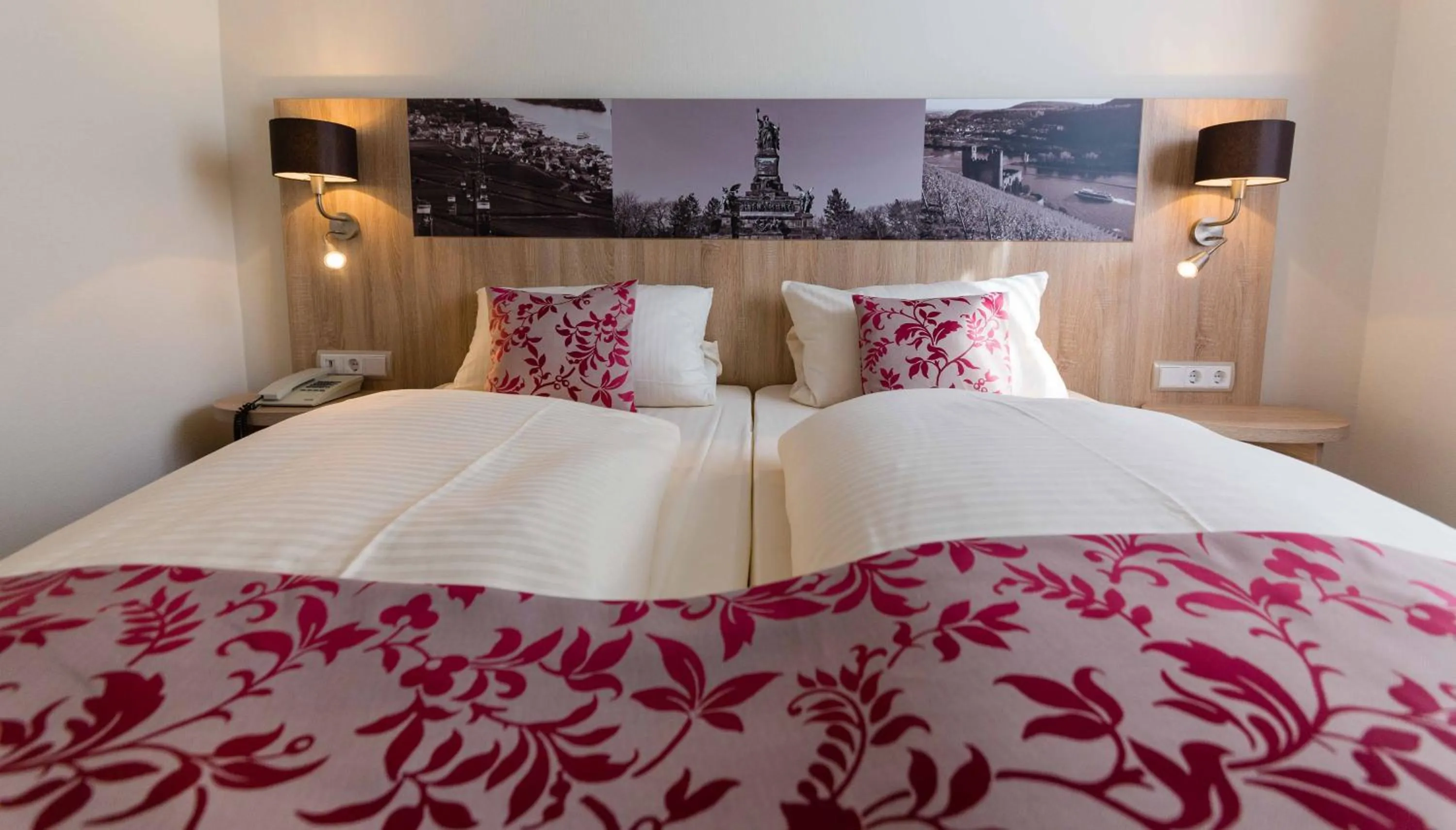 Bed in Altdeutsche Weinstube - Superior