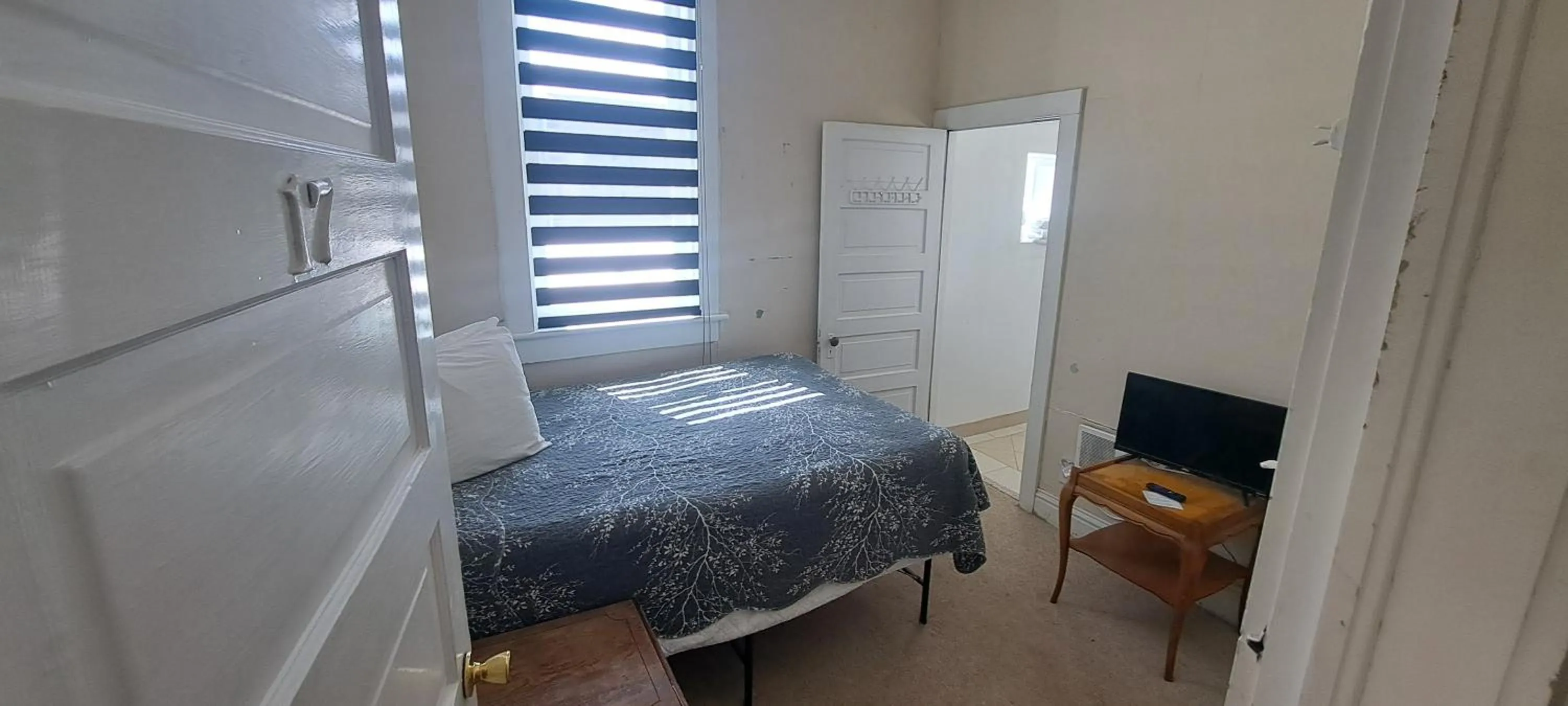 Bed in Sundown Lodge