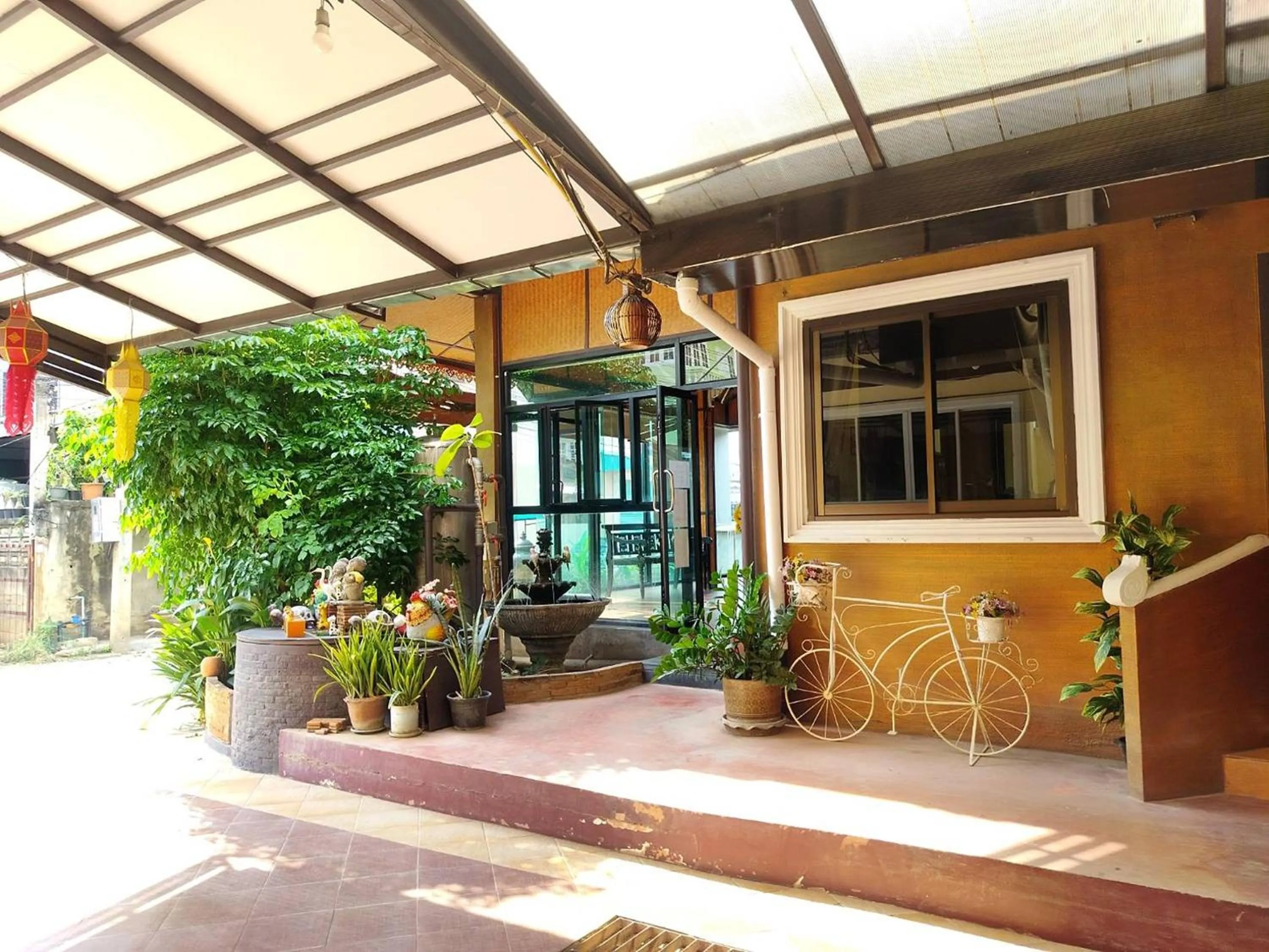Property building in Le Viengping Chiangmai