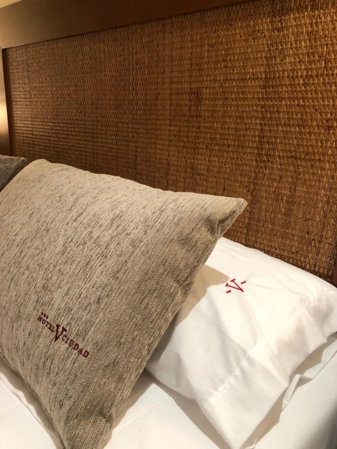 Bed in HOTEL V.CIUDAD