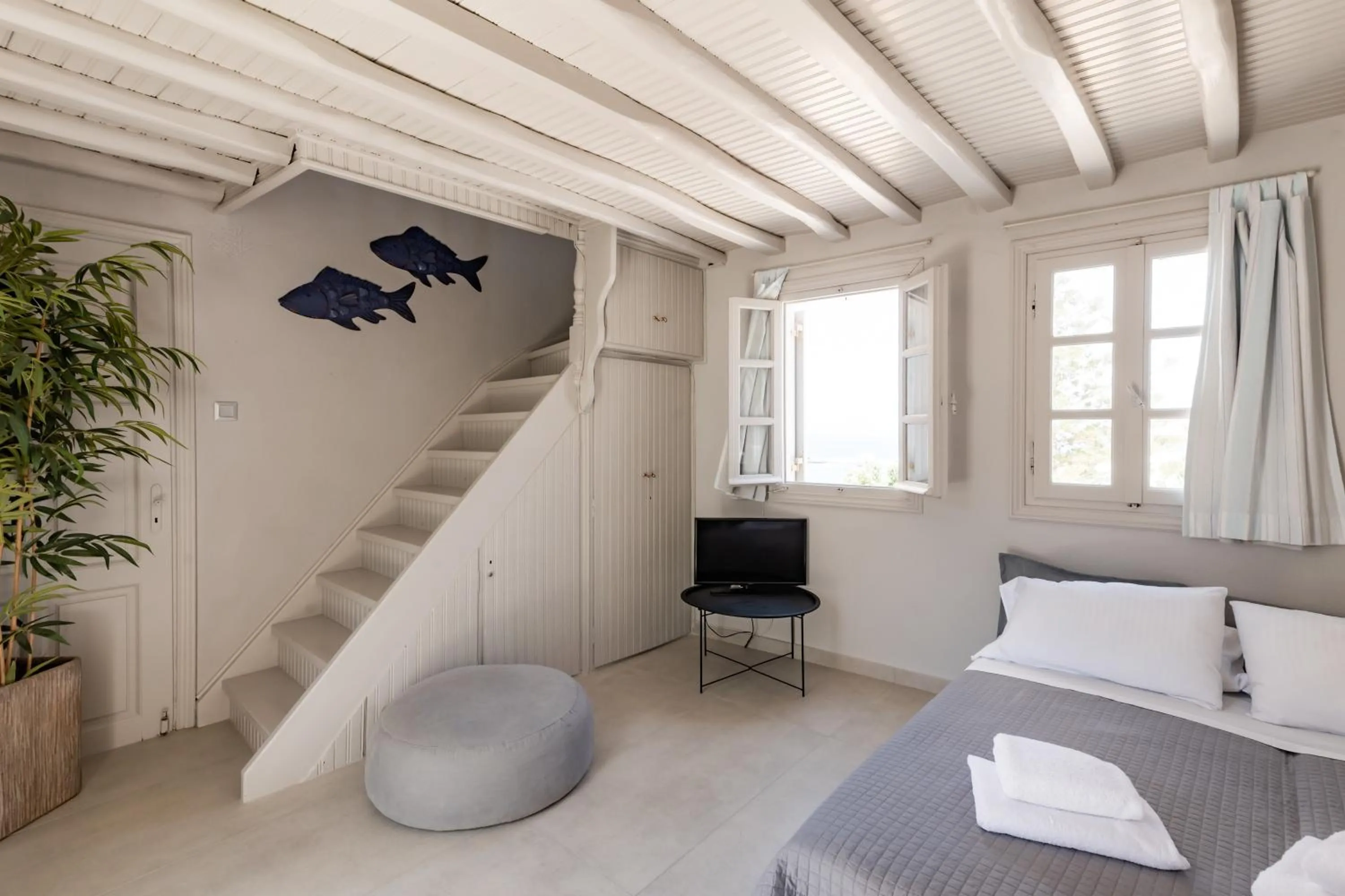 Bed in Rania Apartments Sea View