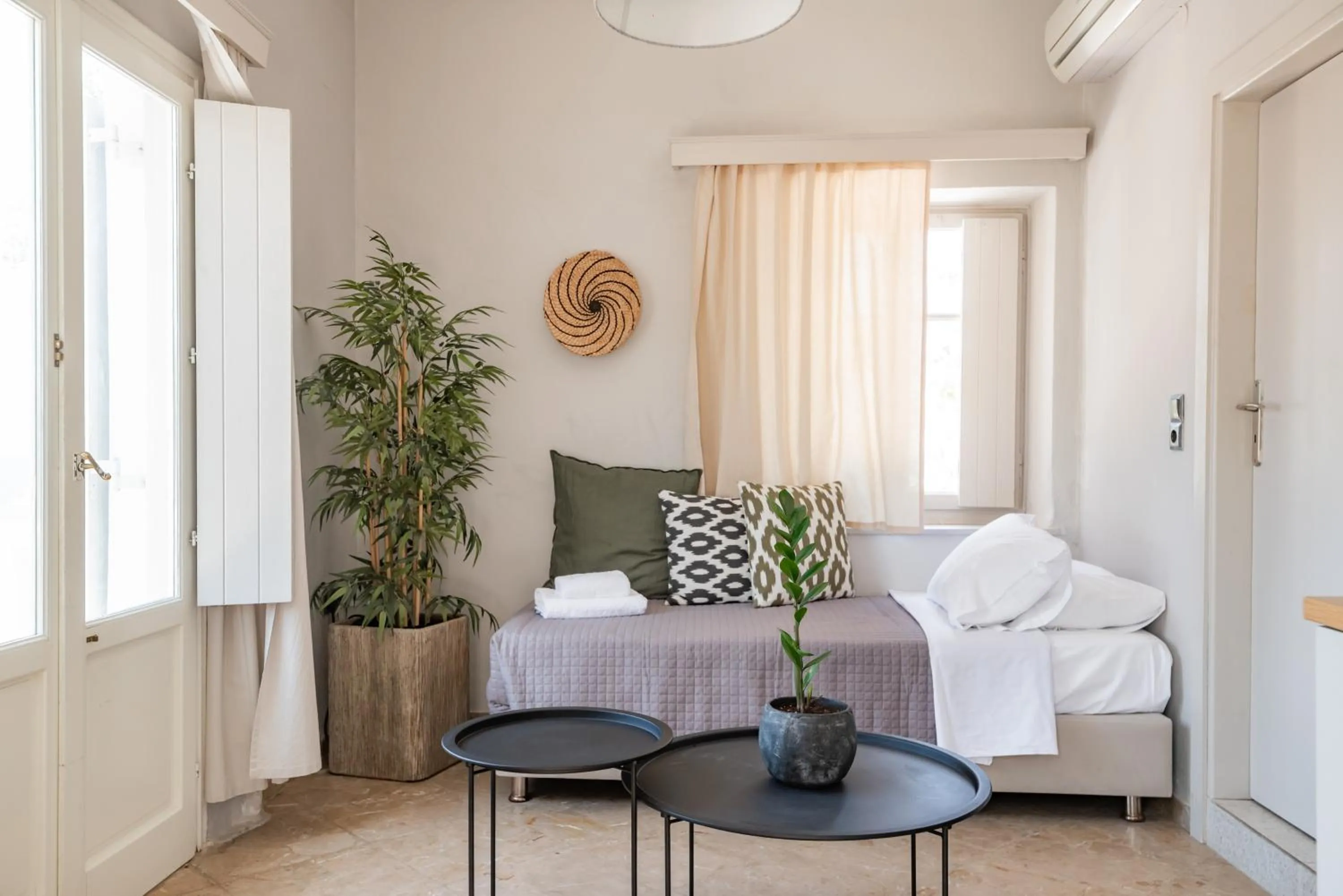 Bed in Rania Apartments Sea View