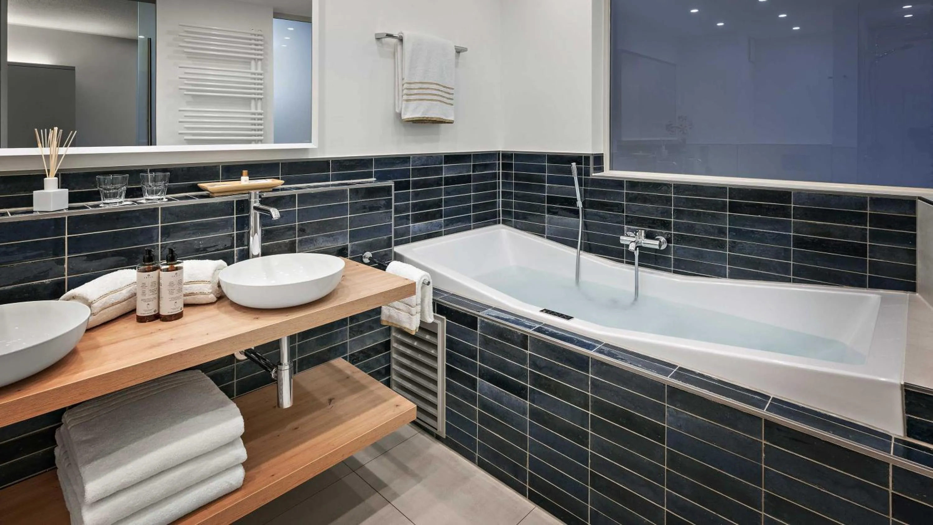 Hot Tub in Hotel Central