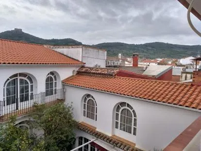 Hostal Restaurante Pacos