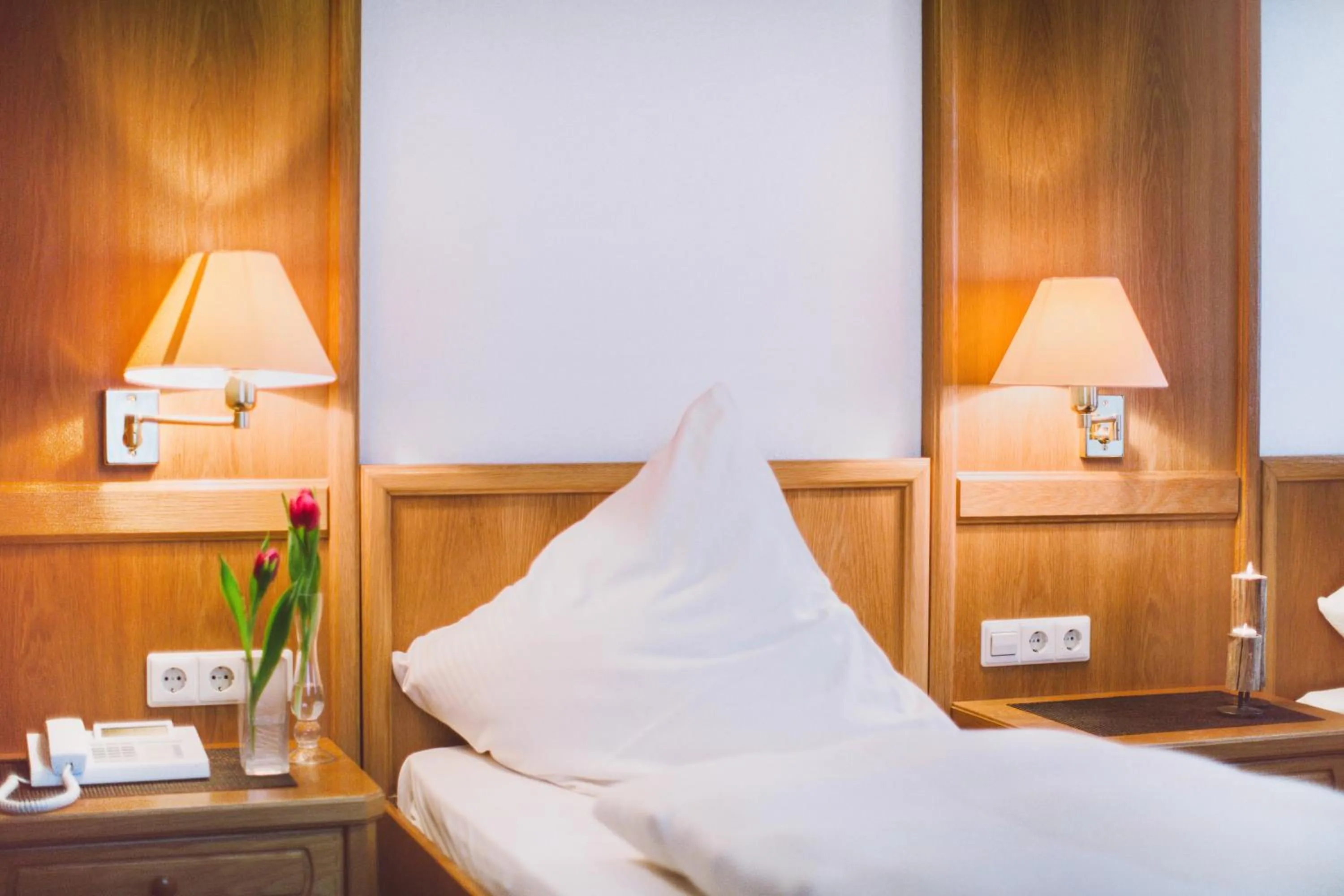 Bed in Blochums Gasthof Hirsch