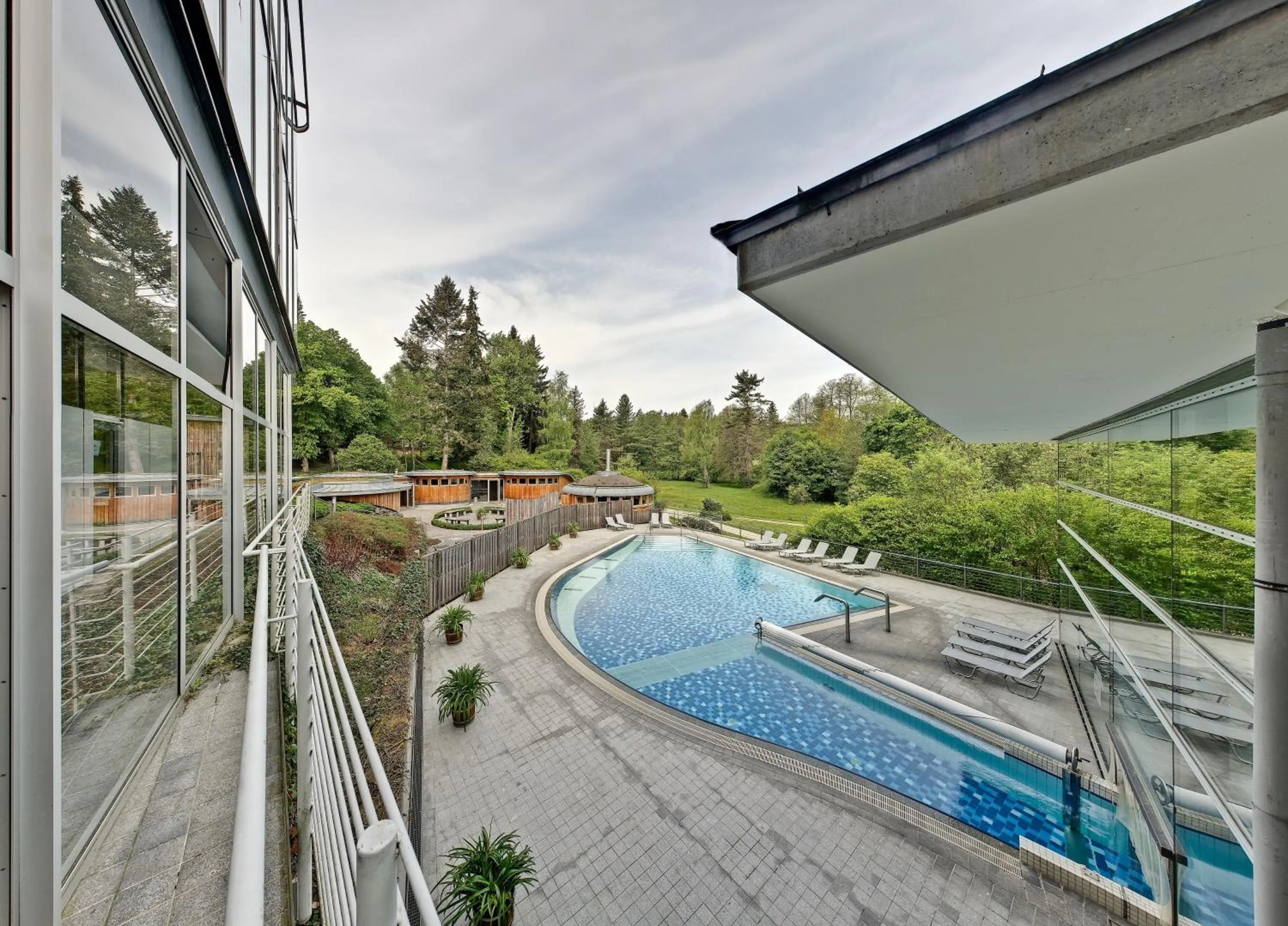 Hot Spring Bath in Santé Royale Hotel- & Gesundheitsresort Bad Brambach