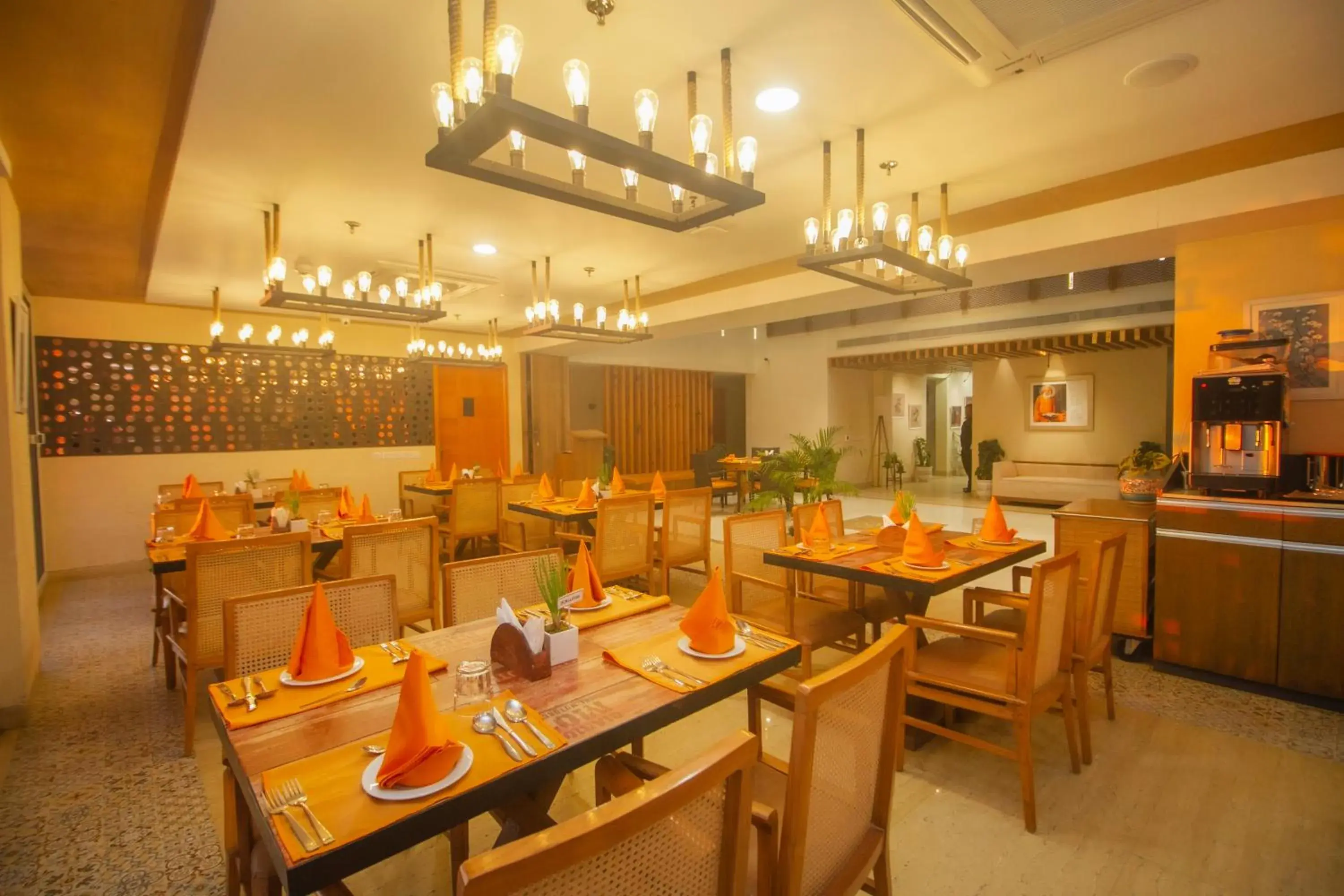 Restaurant/places to eat in Yog Wellness Resort & Spa By Amritara Restaurant/places to eat in Yog Wellness Resort & Spa By Amritara