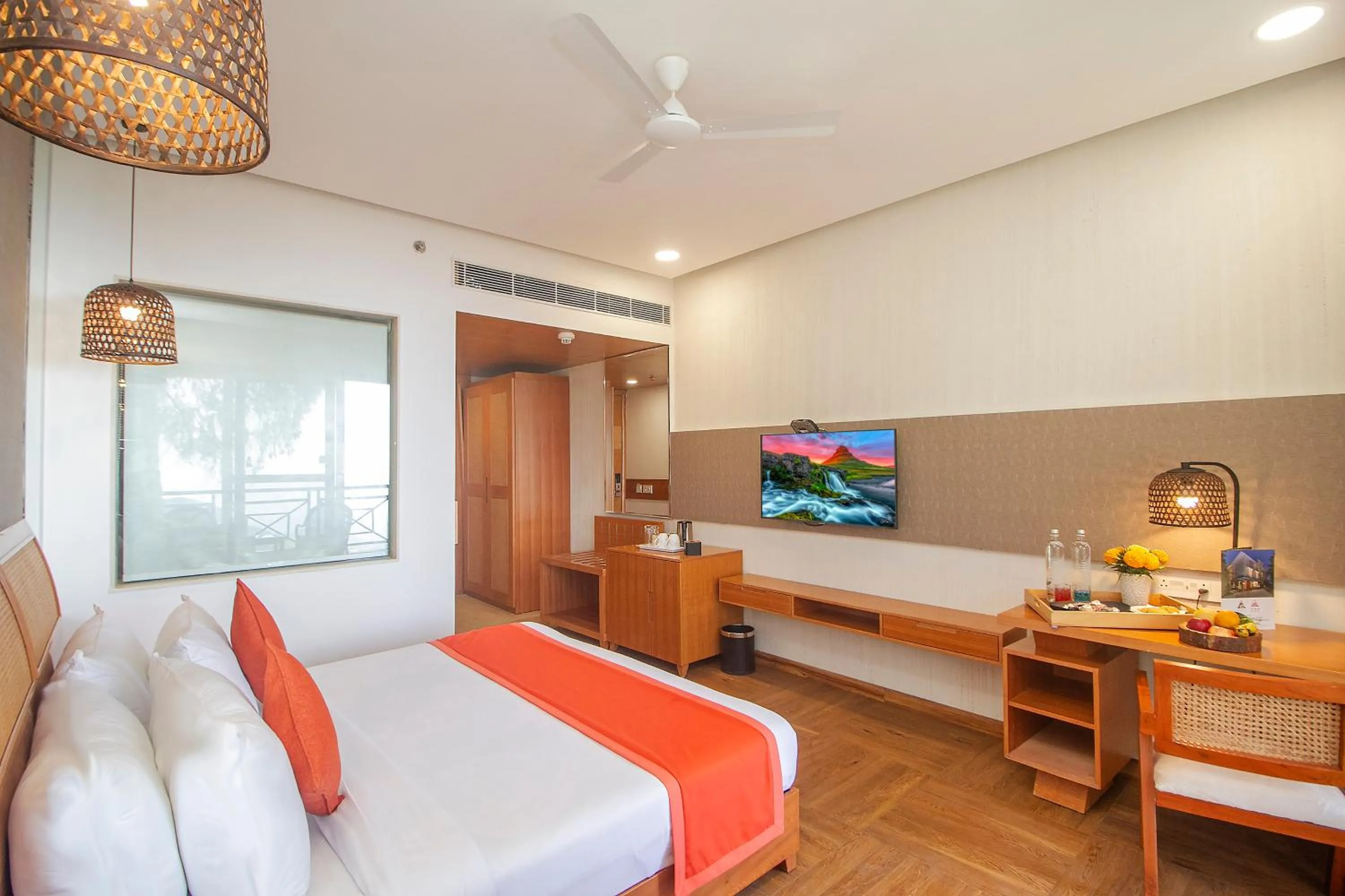 TV and multimedia, Bed in Yog Wellness Resort & Spa By Amritara