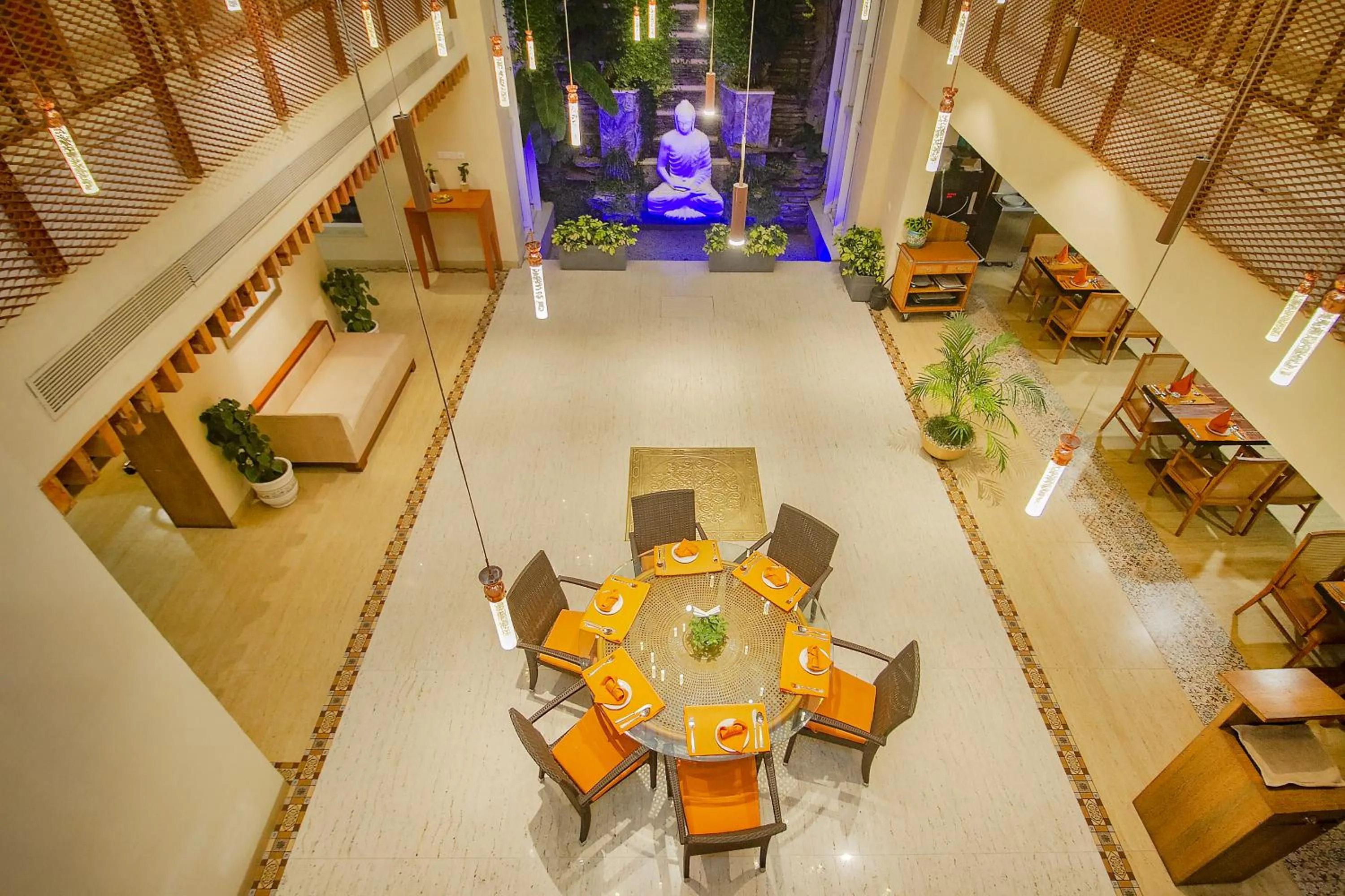 Restaurant/places to eat in Yog Wellness Resort & Spa By Amritara