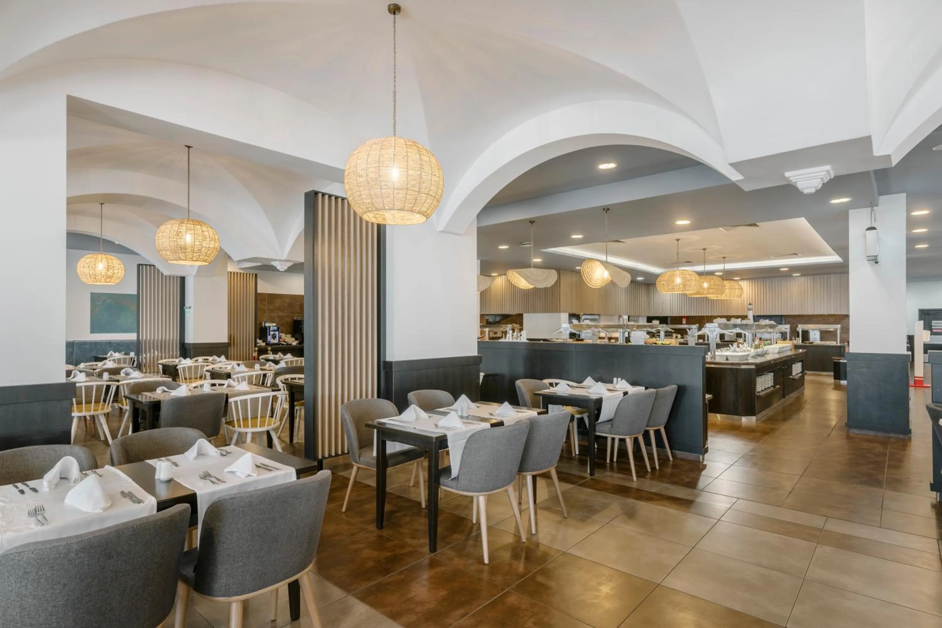 Restaurant/places to eat in Alua Helios Bay - All Inclusive