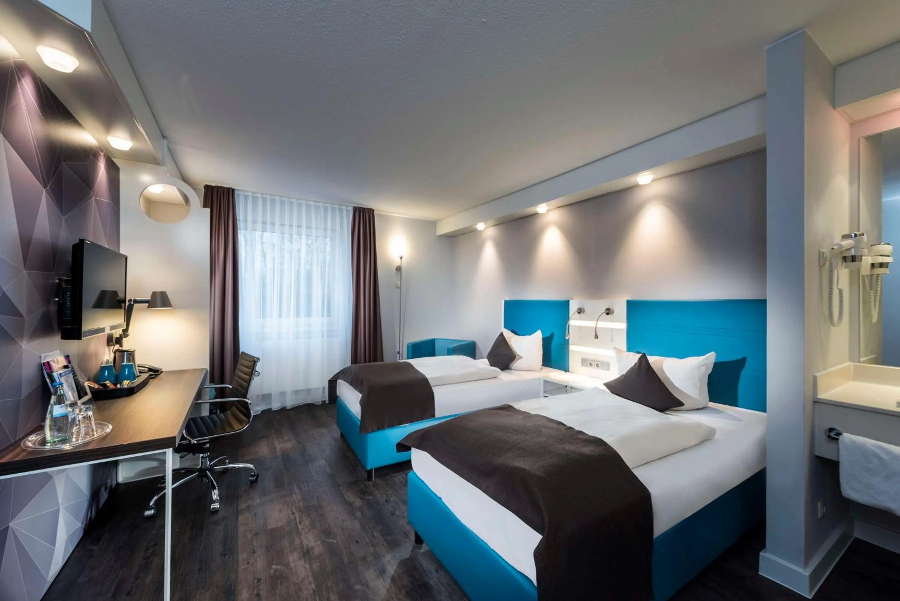Bedroom, Bed in Best Western Hotel Cologne Airport Troisdorf