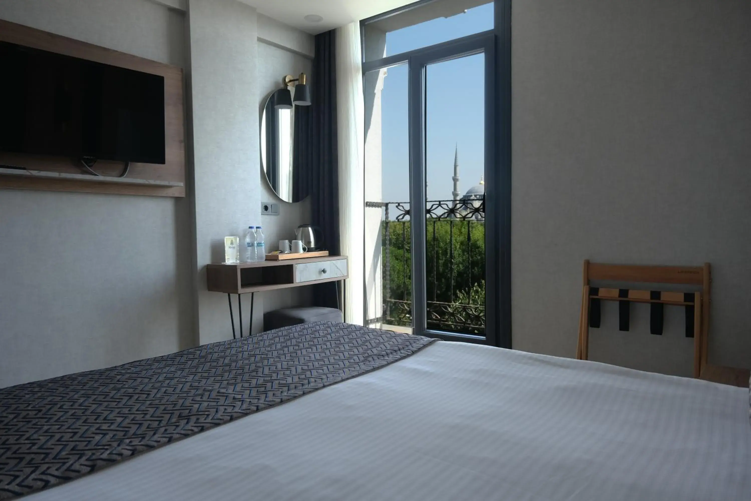 Standard Double or Twin Room in World Heritage Center Hotel Standard Double or Twin Room in World Heritage Center Hotel