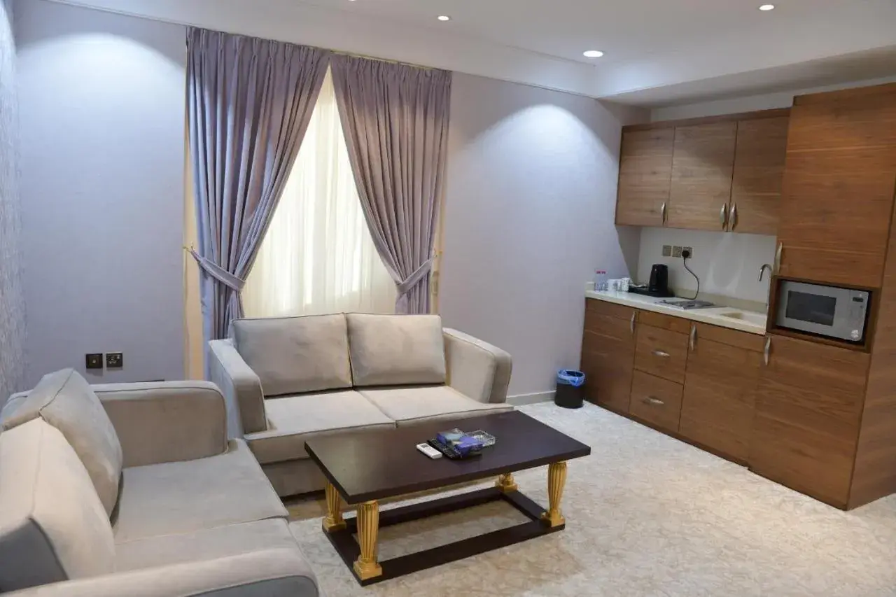 Suite in Crown City Hotel Suite in Crown City Hotel