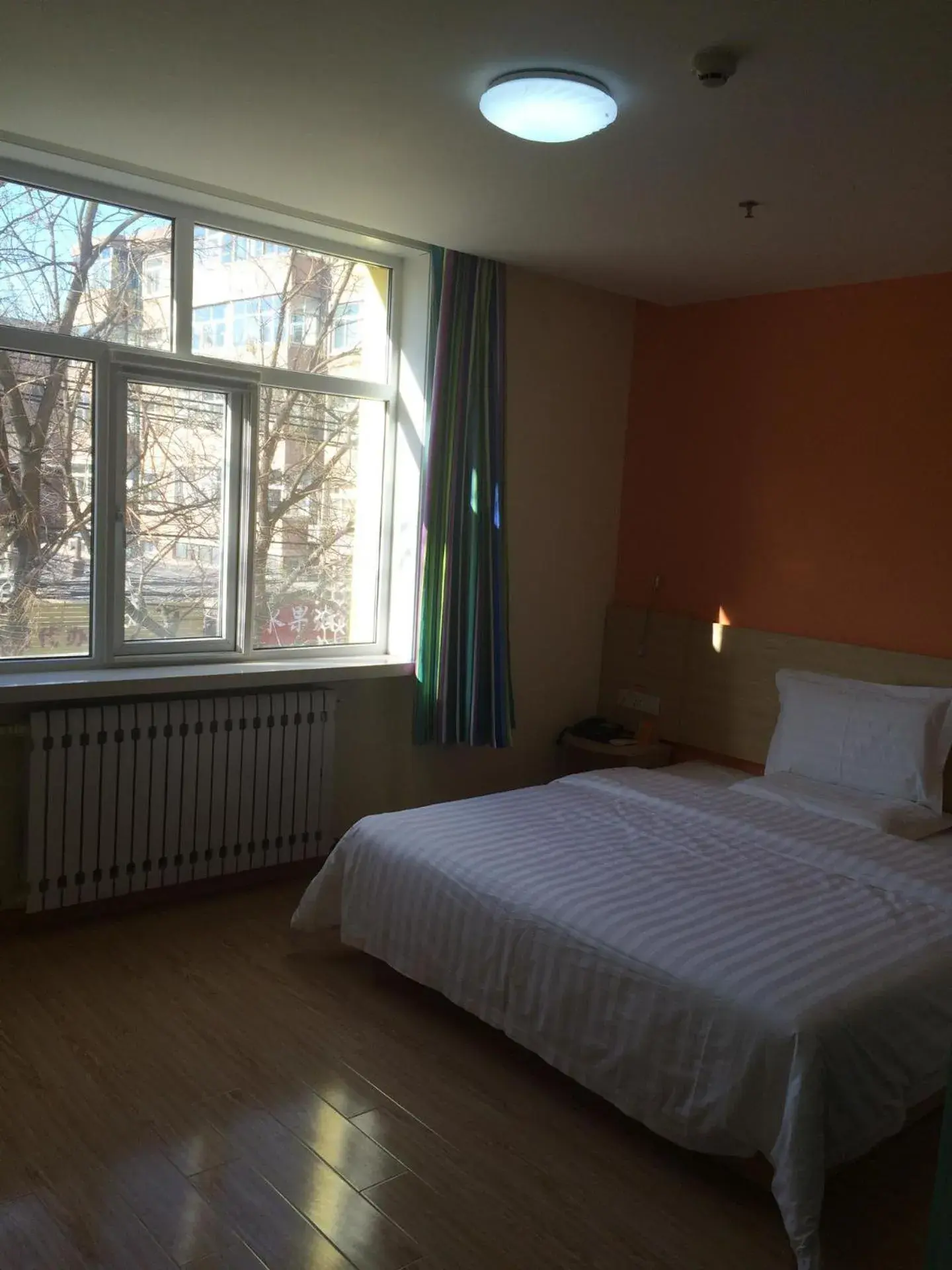 Bed in 7Days Inn Zhangjiakou Xuanhua Caishenmiao Street Bed in 7Days Inn Zhangjiakou Xuanhua Caishenmiao Street