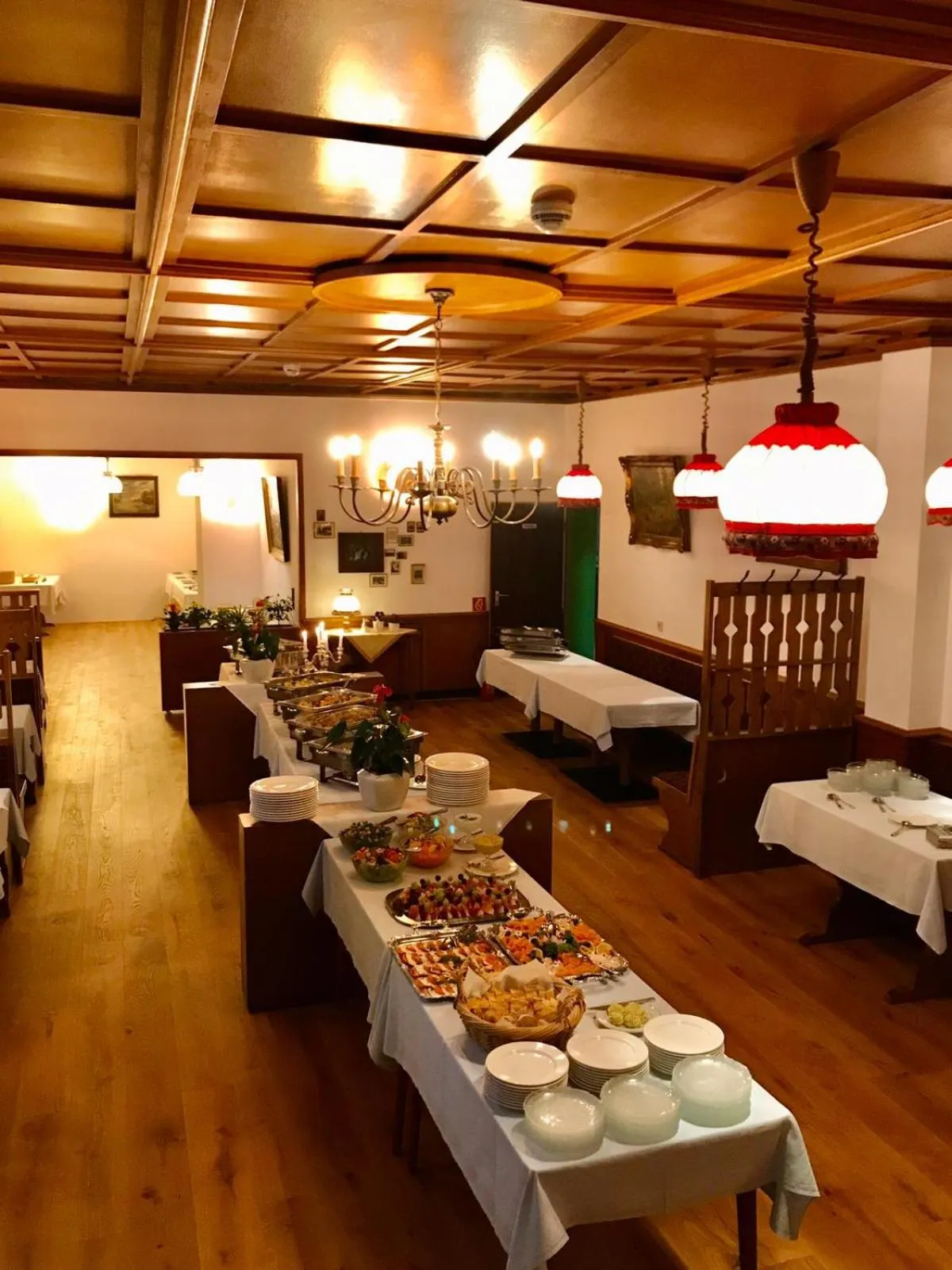 Restaurant/places to eat in Hotel Haus Deckers