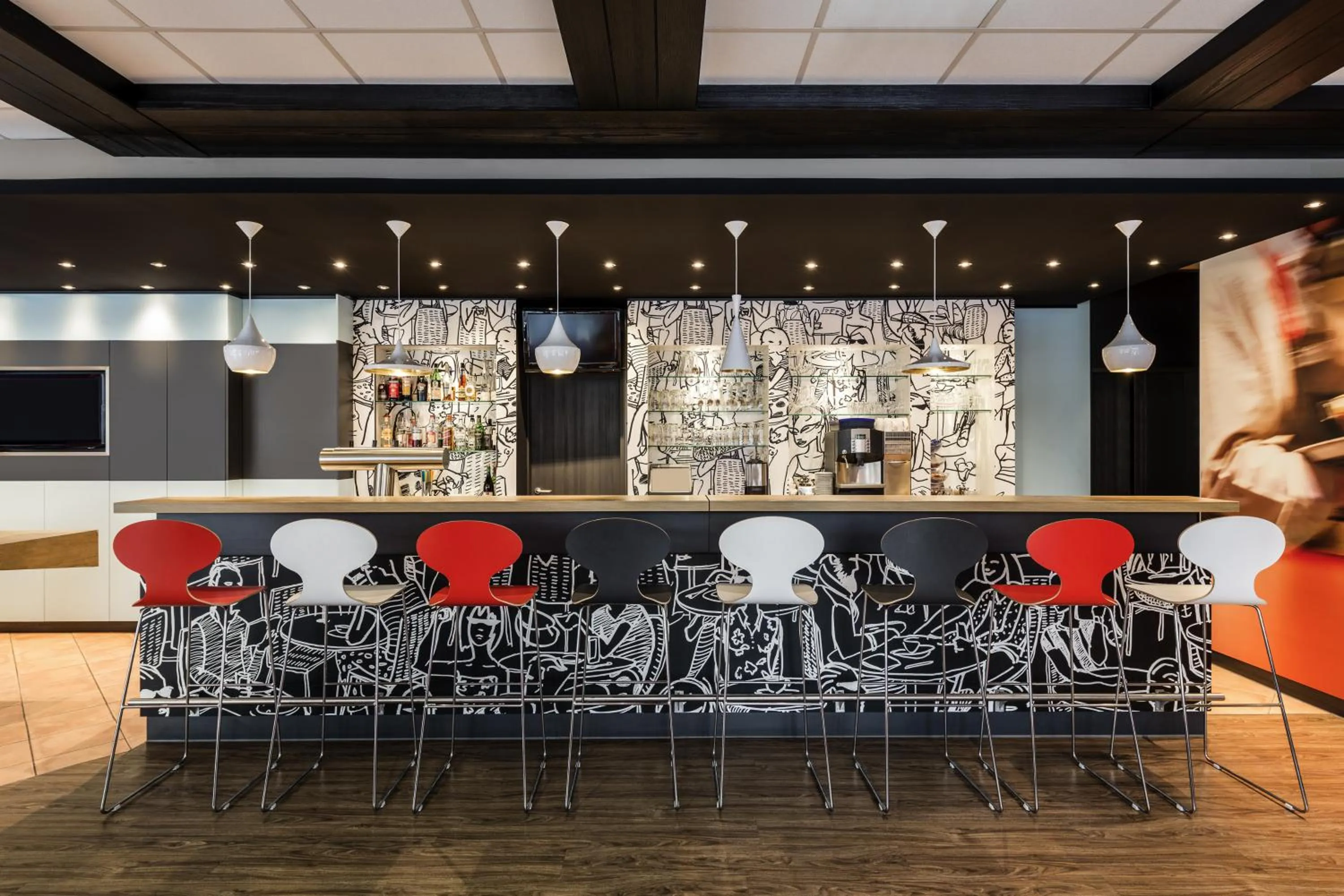 Lobby or reception in ibis München Parkstadt Schwabing