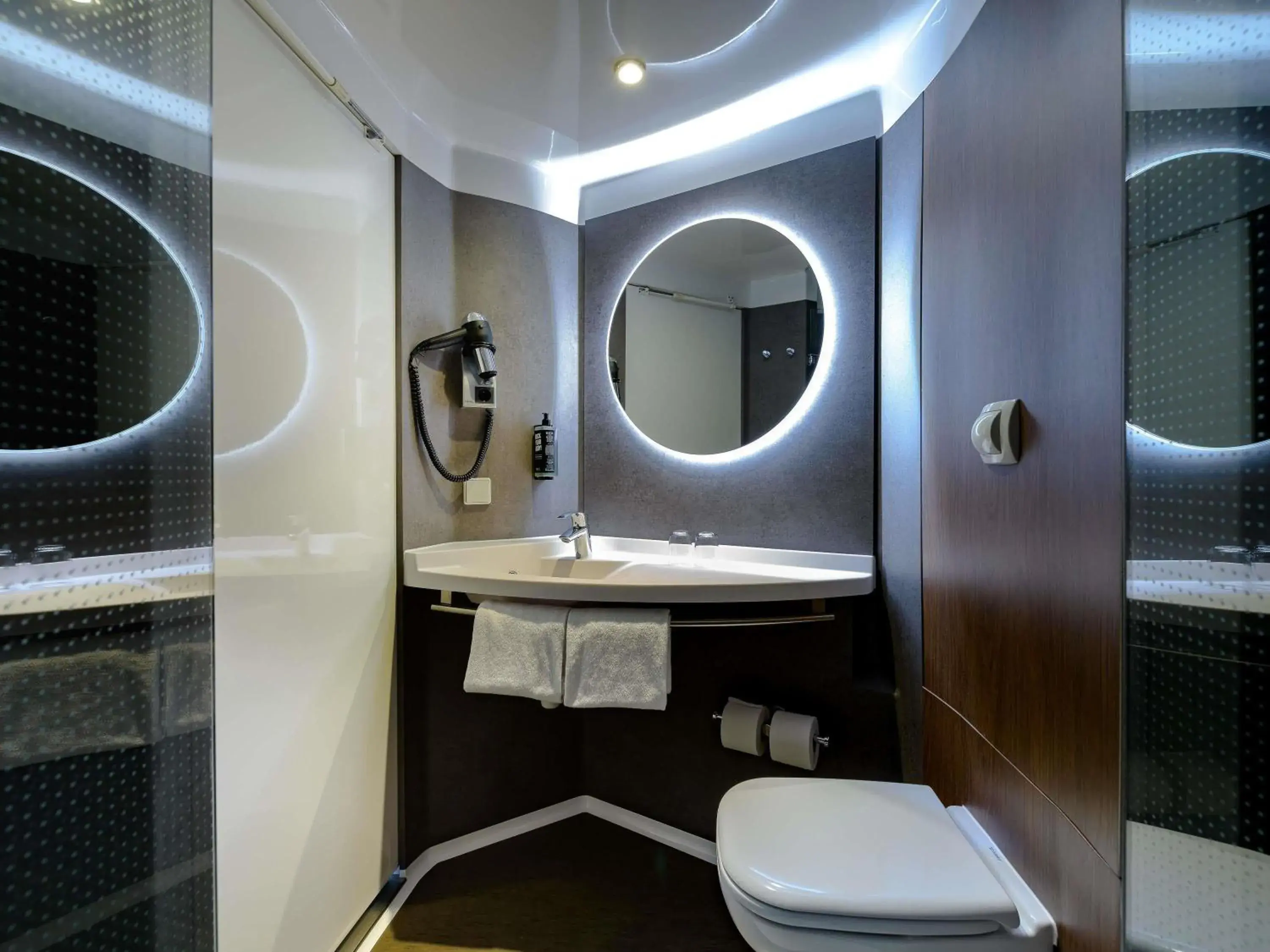 Twin Room in ibis München Parkstadt Schwabing Twin Room in ibis München Parkstadt Schwabing