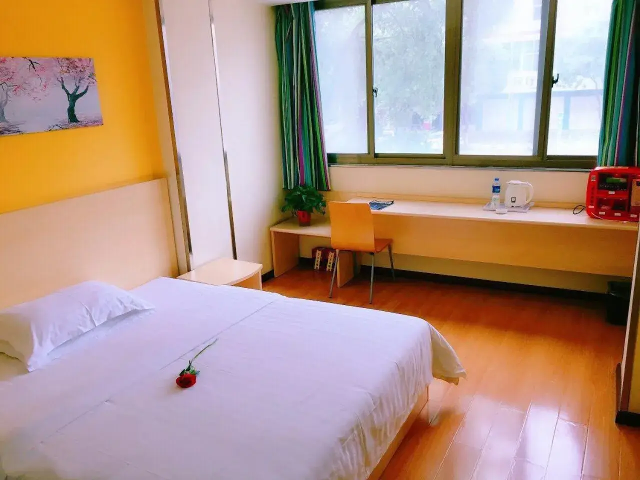 Bed in 7Days Inn Hanzhong Tianhan Avenue South Station Bed in 7Days Inn Hanzhong Tianhan Avenue South Station
