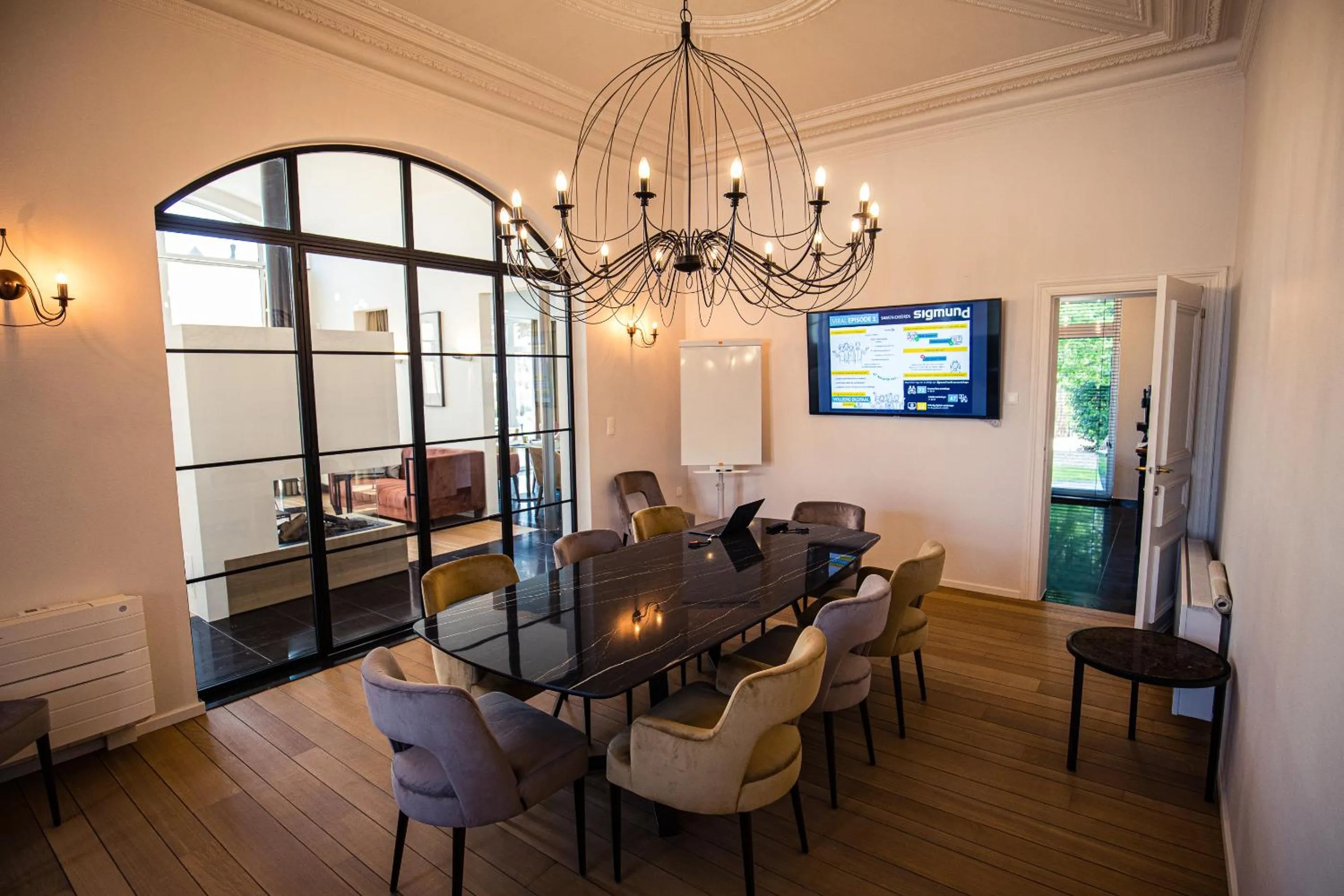 Meeting/conference room in Burgemeesterhuys