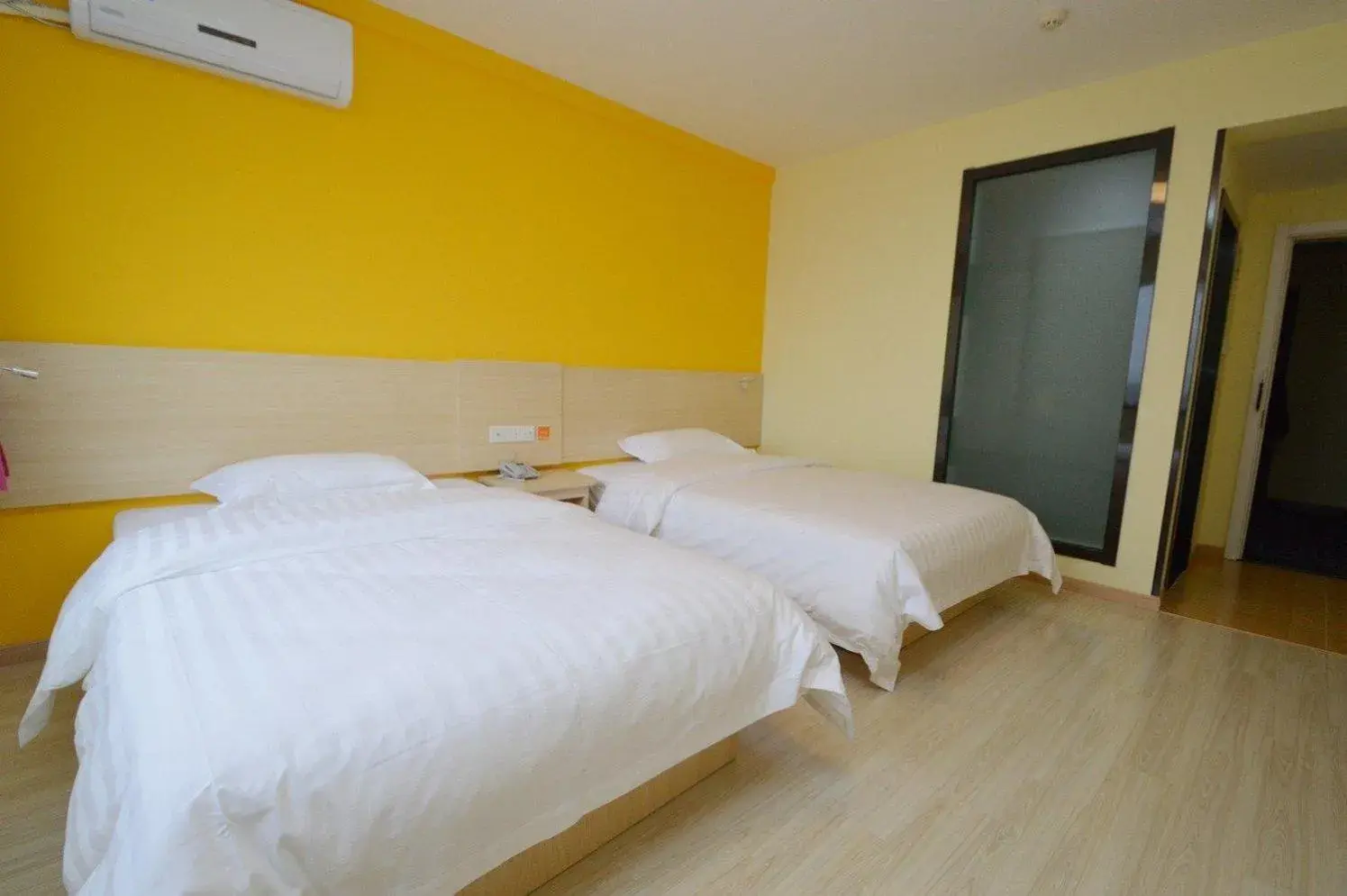 Bed in 7Days Inn Nanjing Confucius temple Yudaojie Bed in 7Days Inn Nanjing Confucius temple Yudaojie