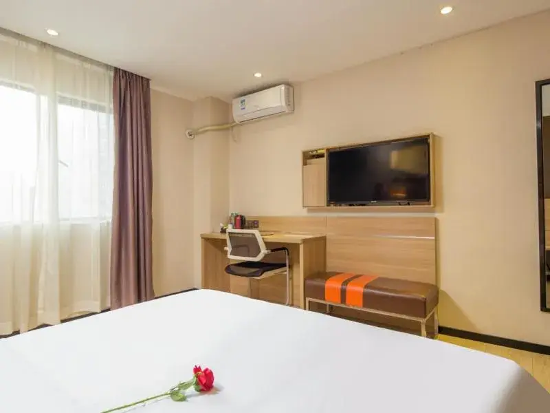 Bed in 7Days Premium Shenzhen Longgang Dayun Metro Station Bed in 7Days Premium Shenzhen Longgang Dayun Metro Station