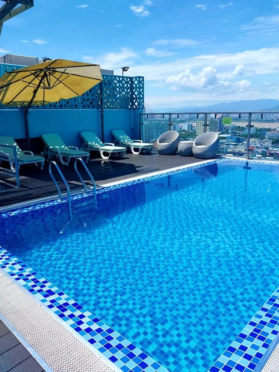 Swimming pool in Calix Hotel