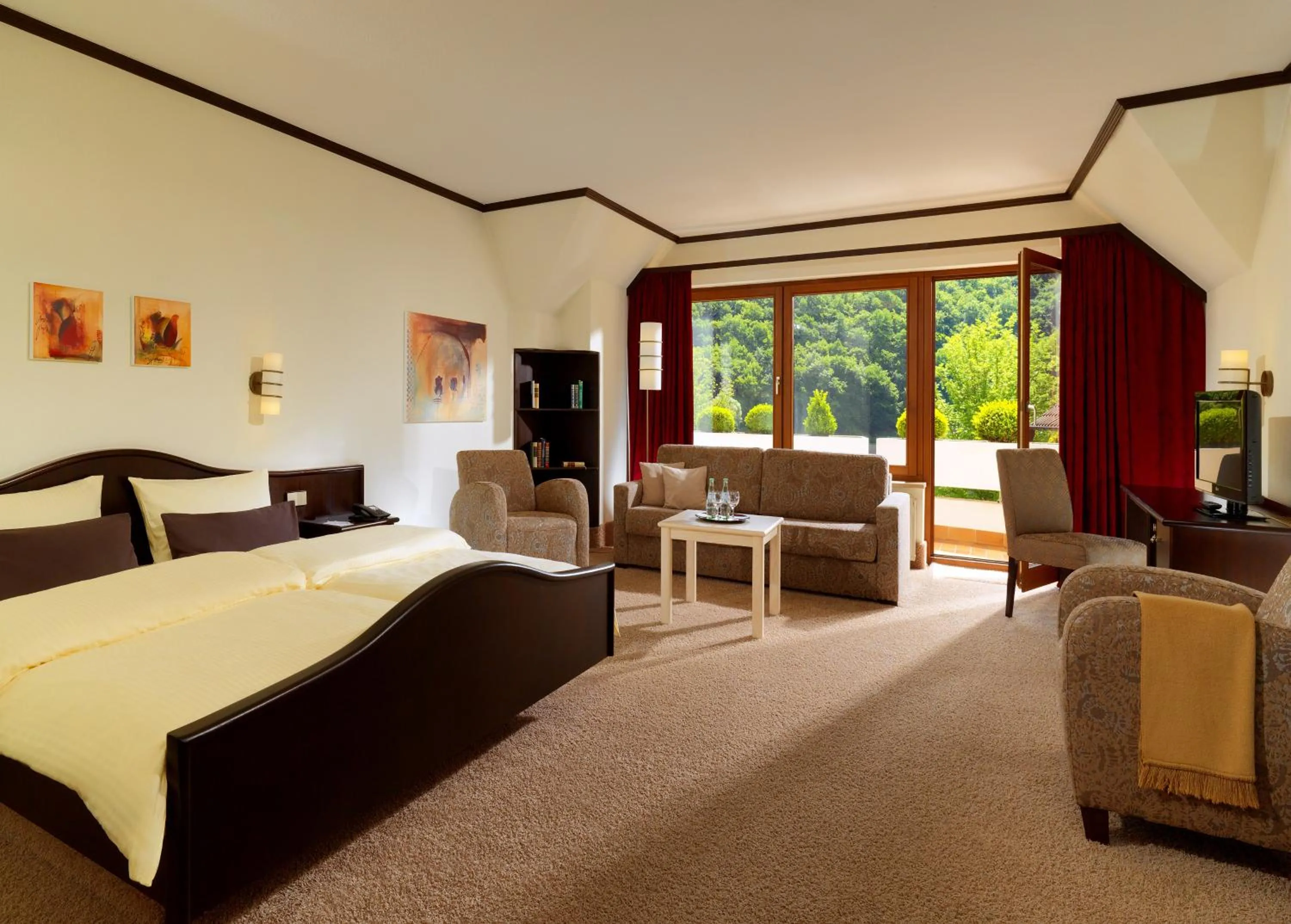 Photo of the whole room, Bed in Flair Hotel Werbetal