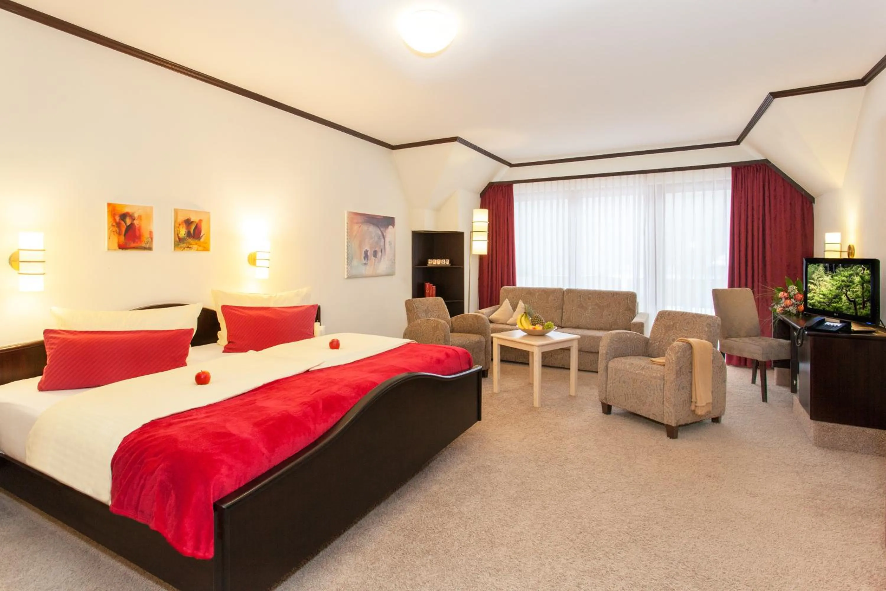 Photo of the whole room, Bed in Flair Hotel Werbetal
