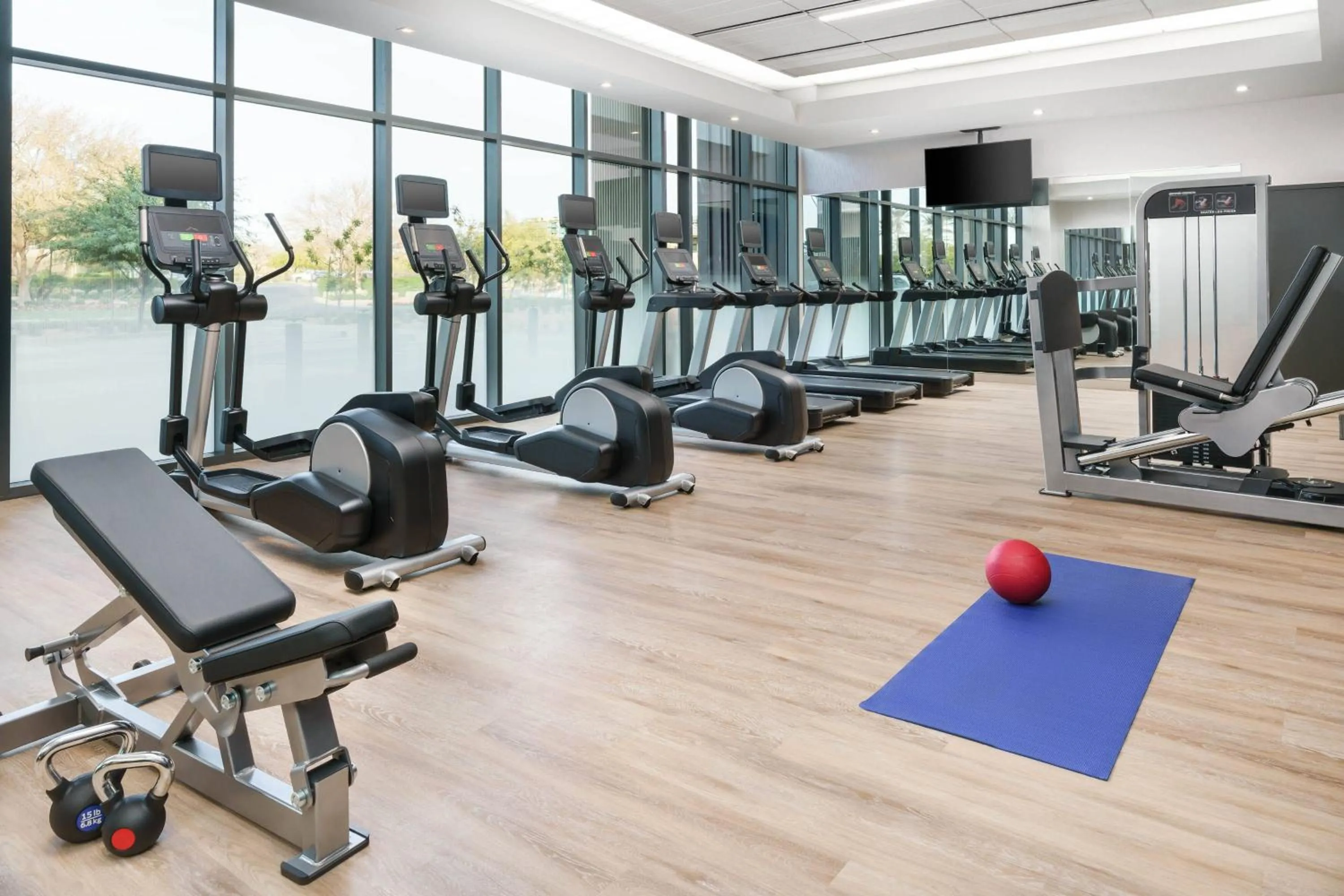 Fitness centre/facilities in AC Hotel by Marriott Scottsdale North