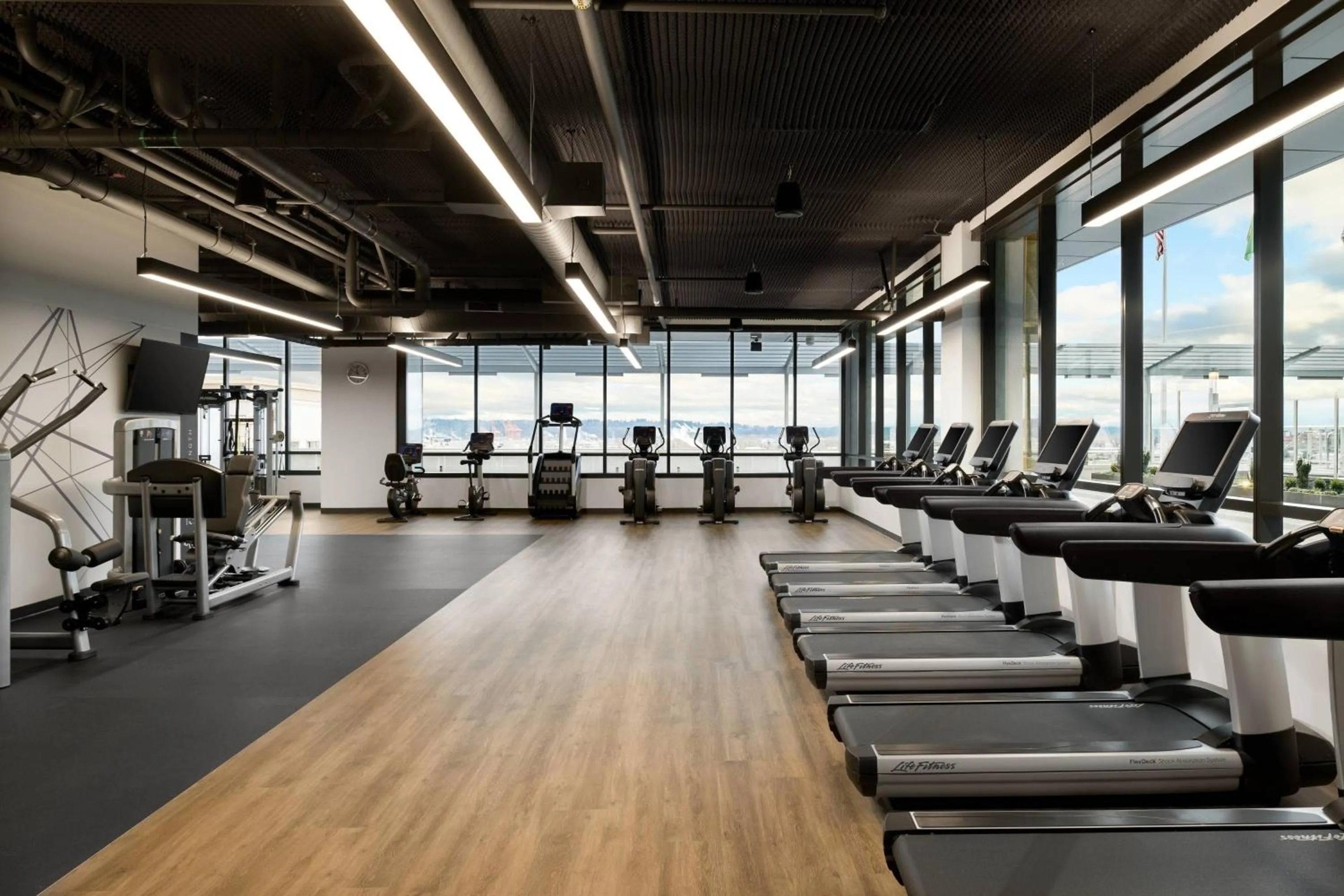 Fitness centre/facilities in Marriott Tacoma Downtown