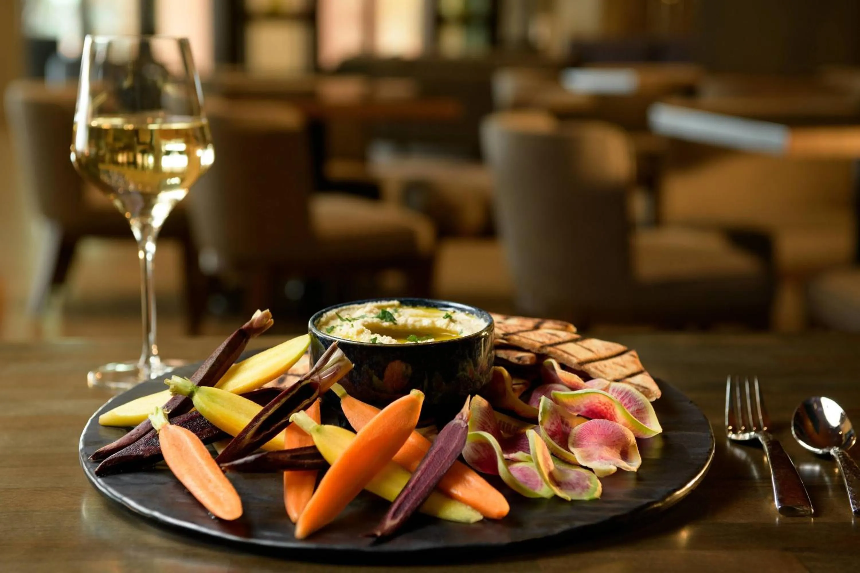 Restaurant/places to eat in Marriott Tacoma Downtown