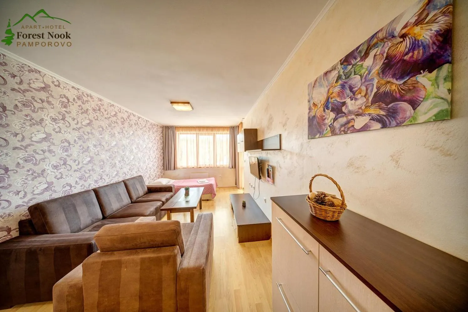 Photo of the whole room in Aparthotel Forest Nook