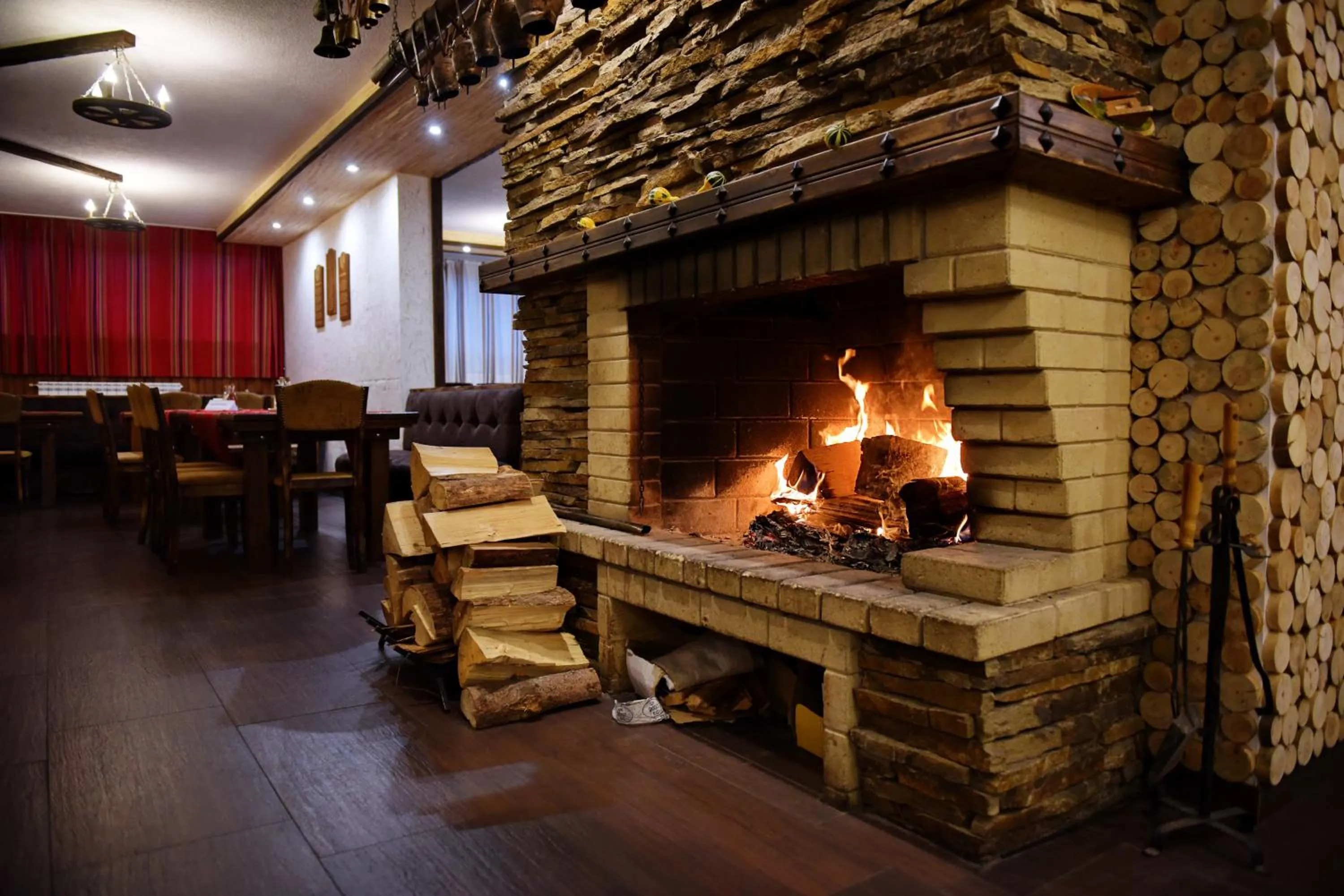 Restaurant/places to eat in Aparthotel Forest Nook