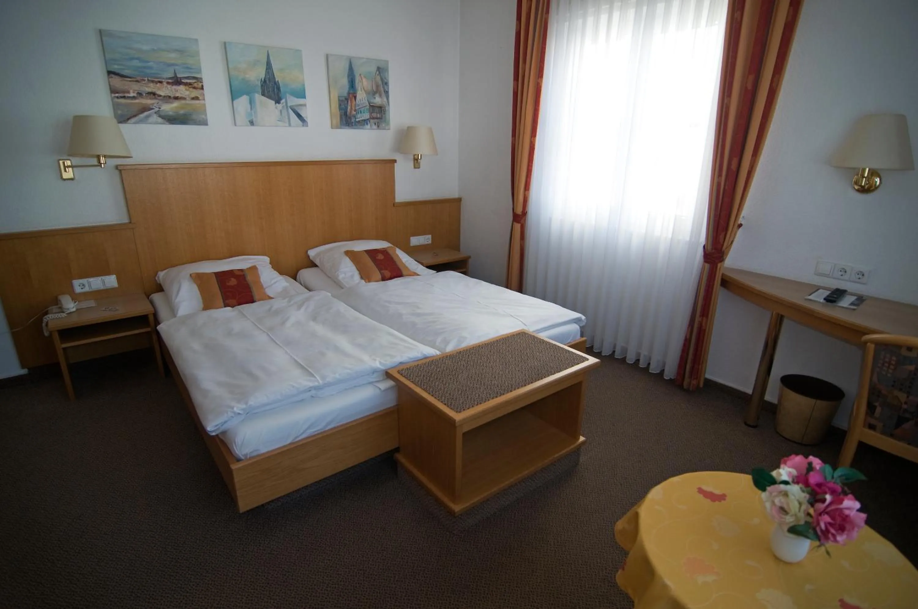 Bed in Hotel Garni Lehrertal