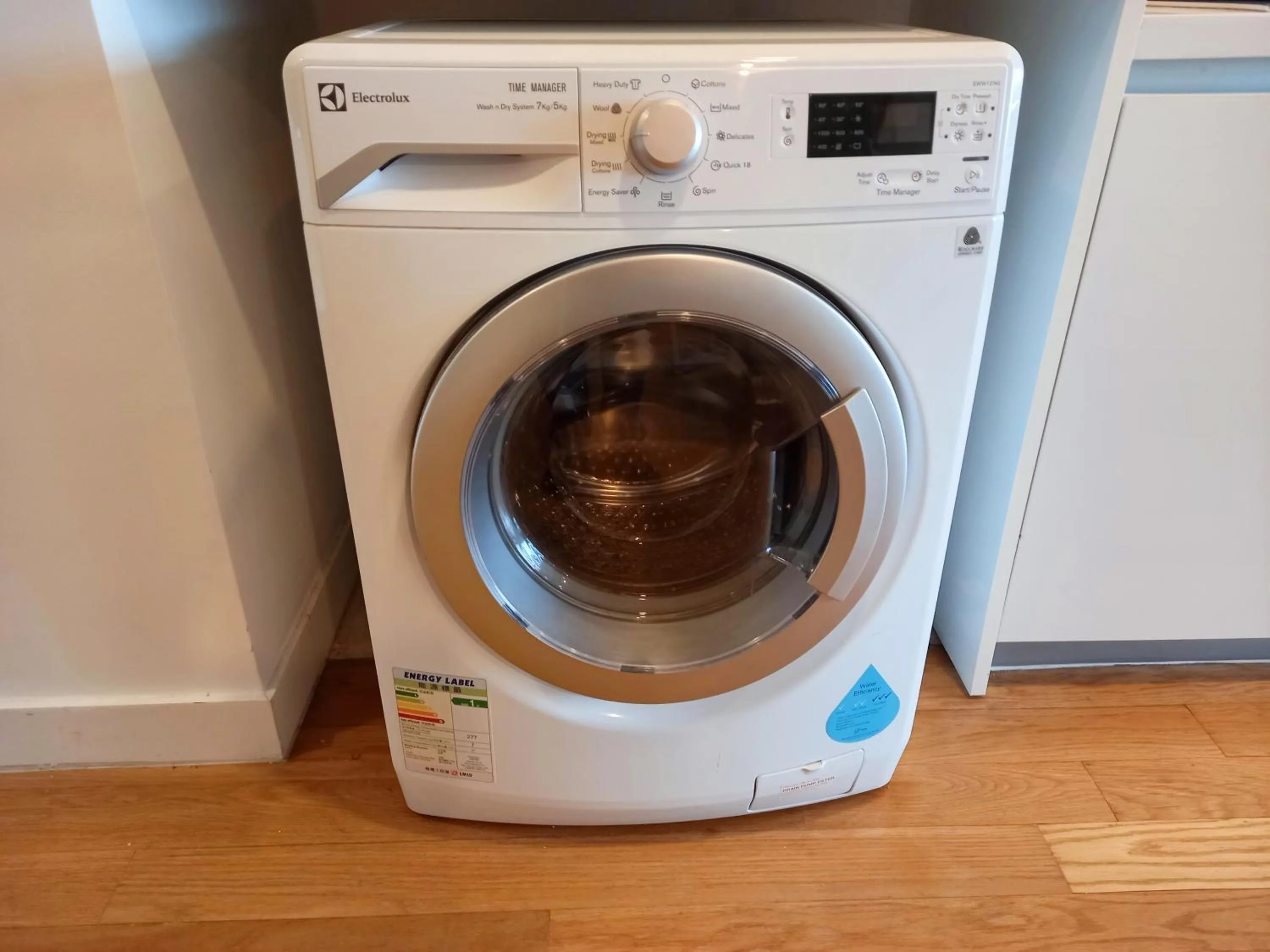 washing machine in Yemala Suites at Platinum KLCC