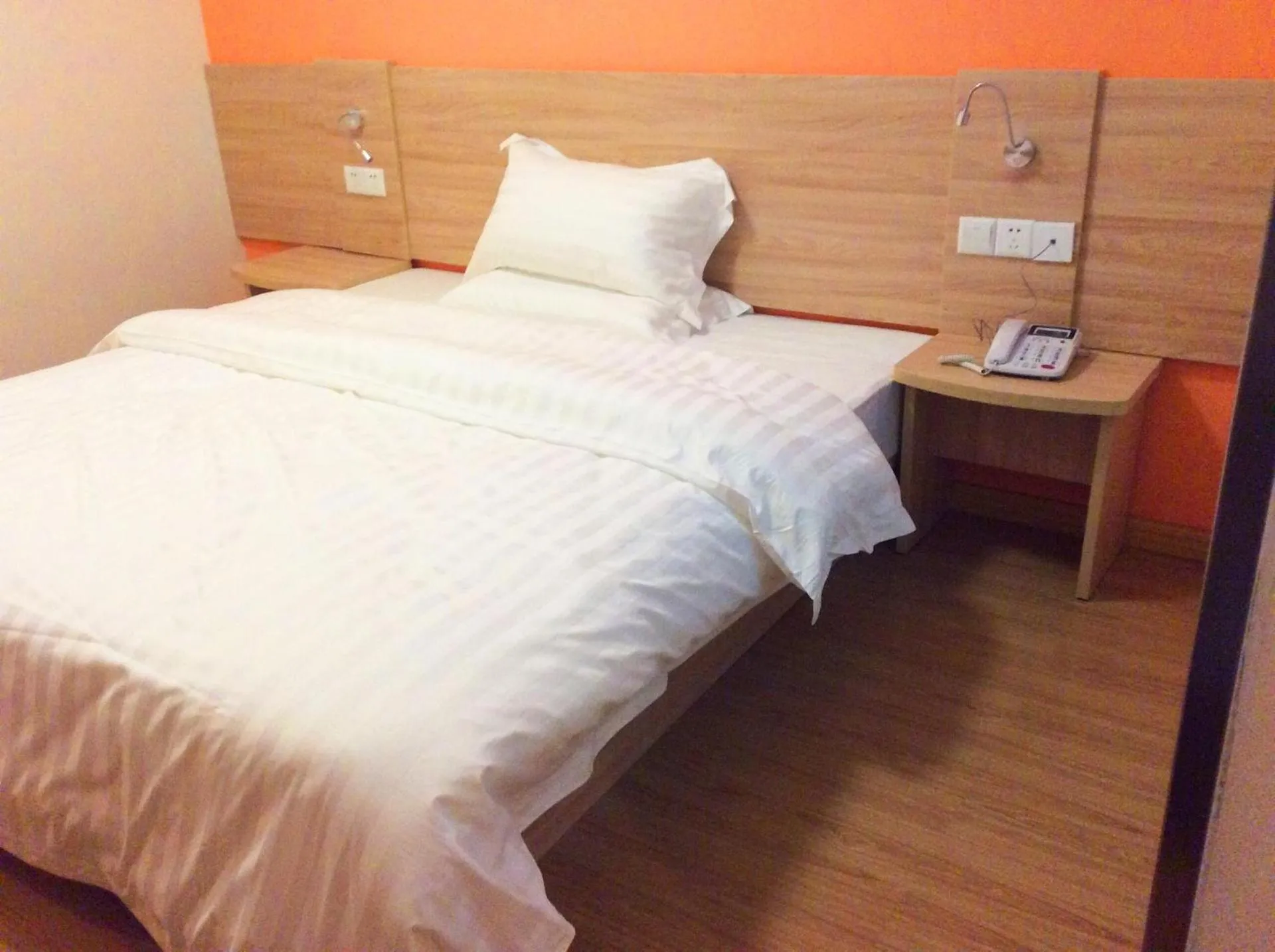 7Days Inn Chongqing Beibei New District light rail station