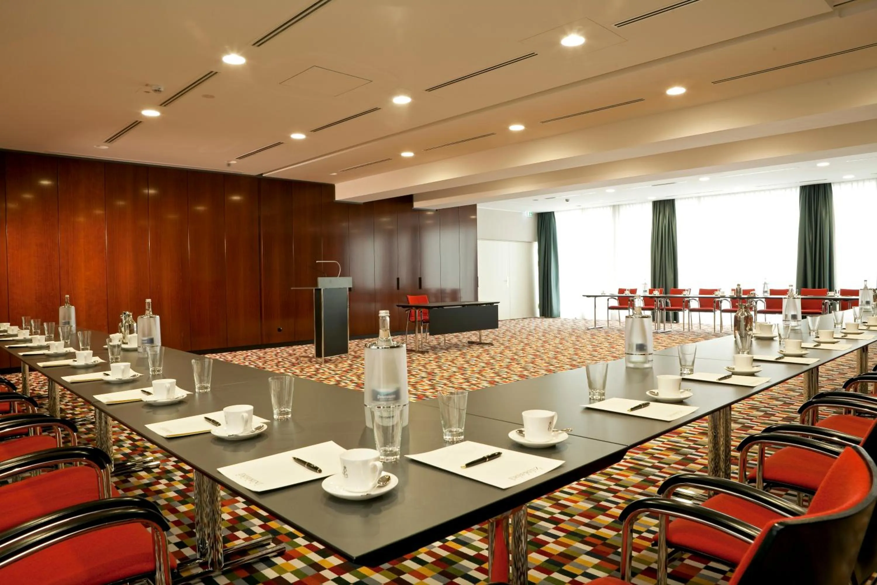 Meeting/conference room in Hotel Erbprinz - Gourmet & Spa