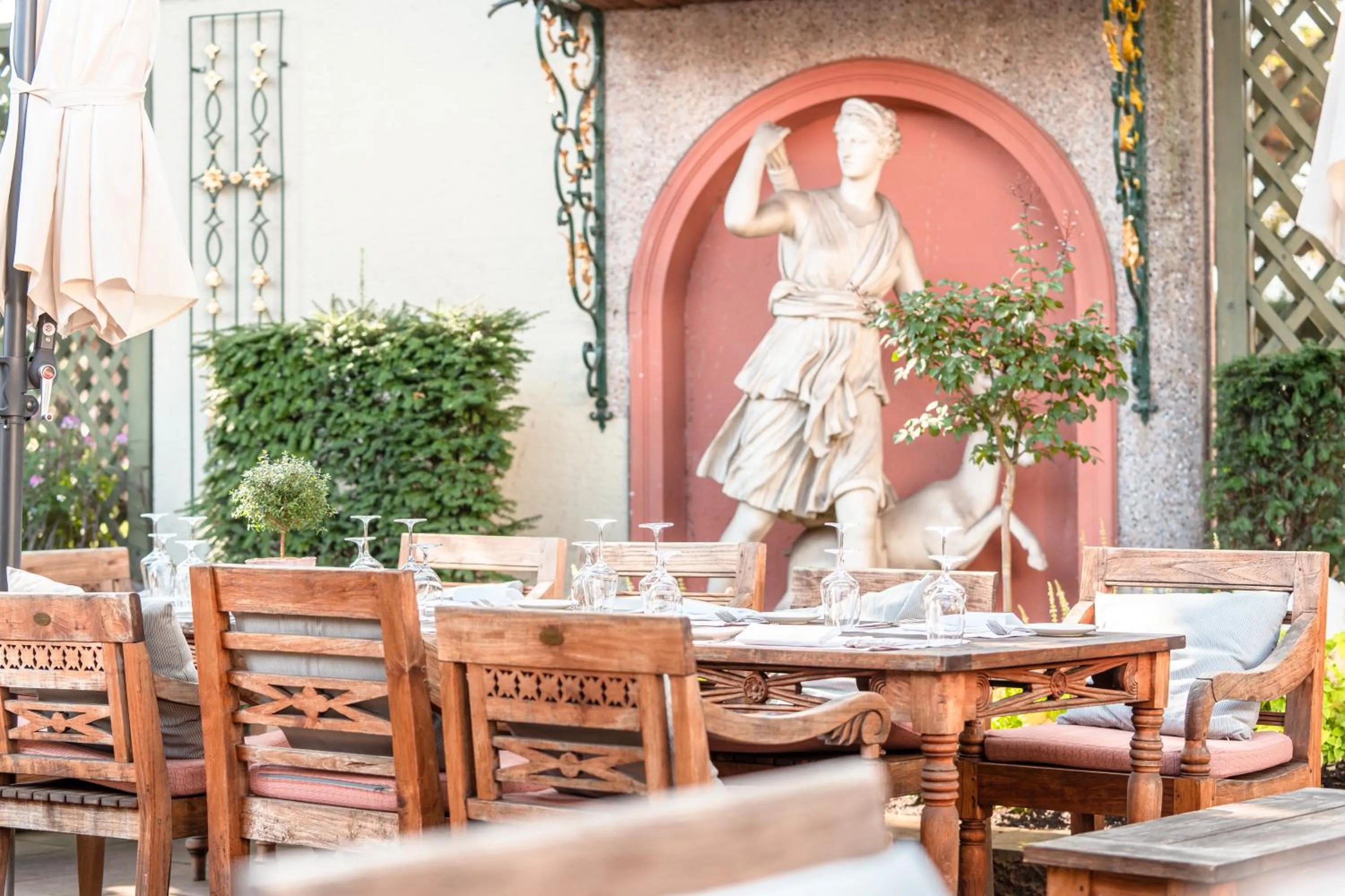 Property building in Hotel Erbprinz - Gourmet & Spa