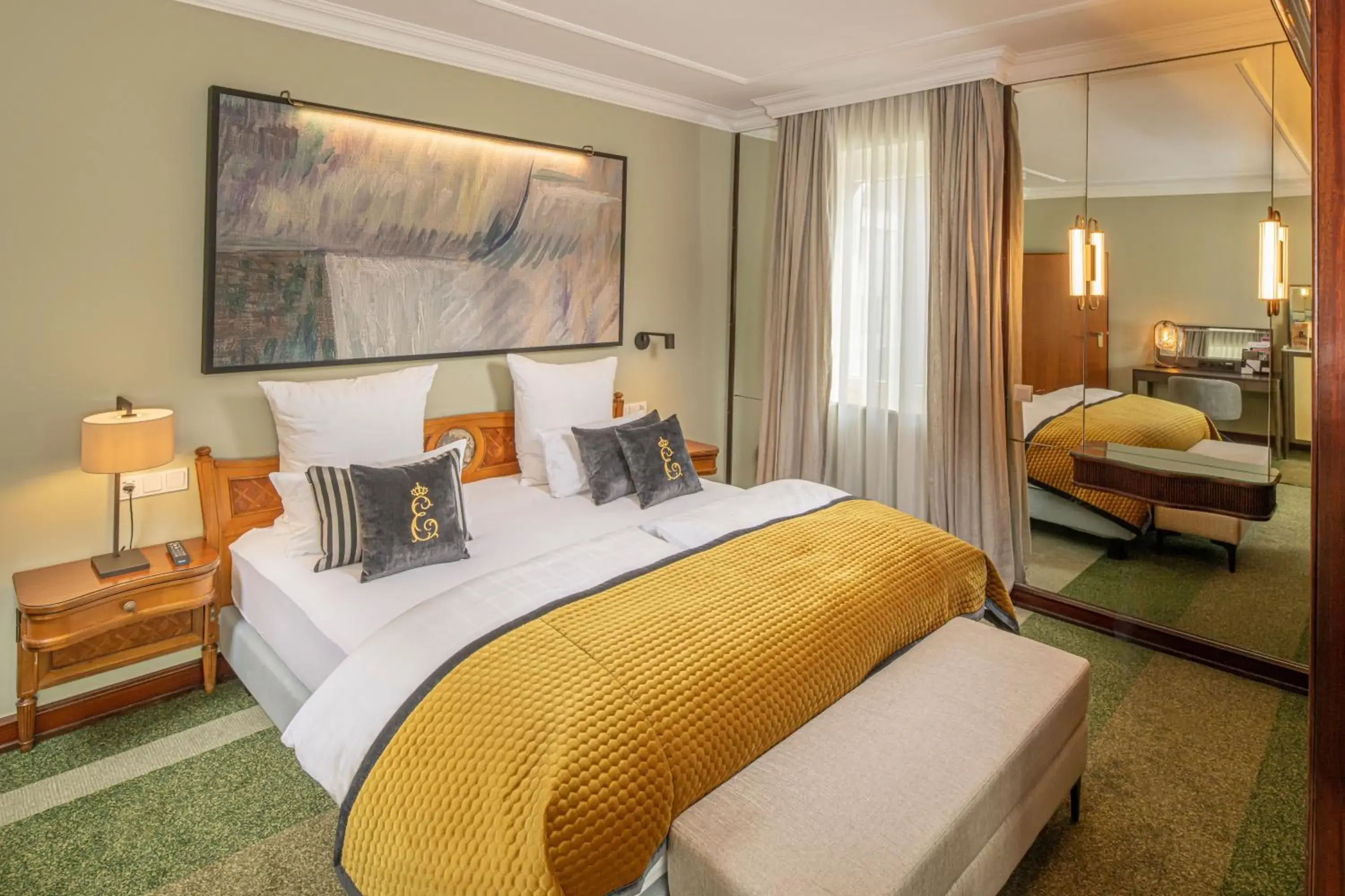 Junior Suite Comfort in Hotel Erbprinz - Gourmet & Spa Junior Suite Comfort in Hotel Erbprinz - Gourmet & Spa