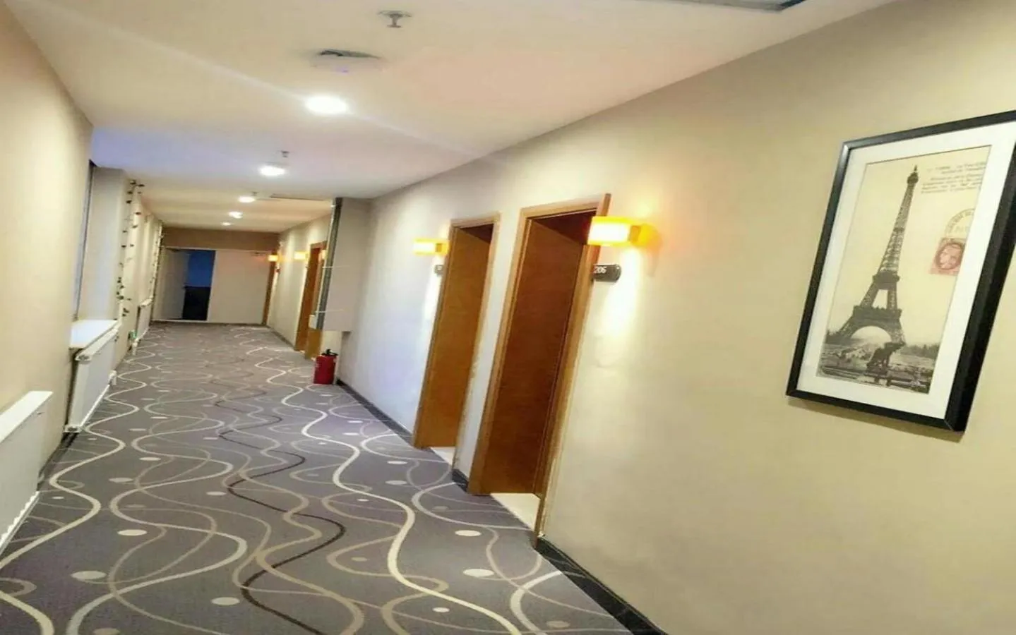 7 Days Premium Dalian Zhuanghe Huanghai Avenue