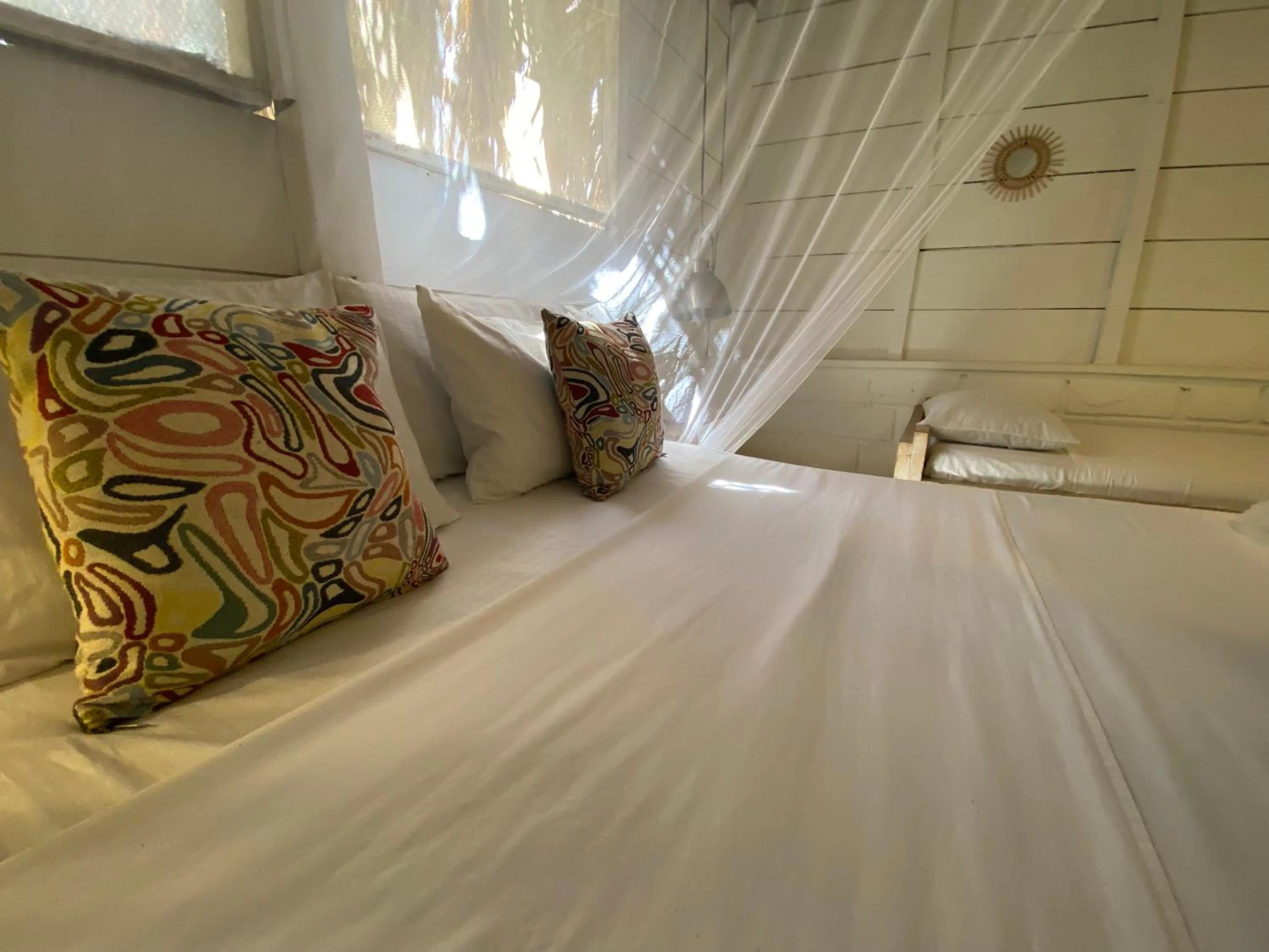 People, Bed in Kawabonga