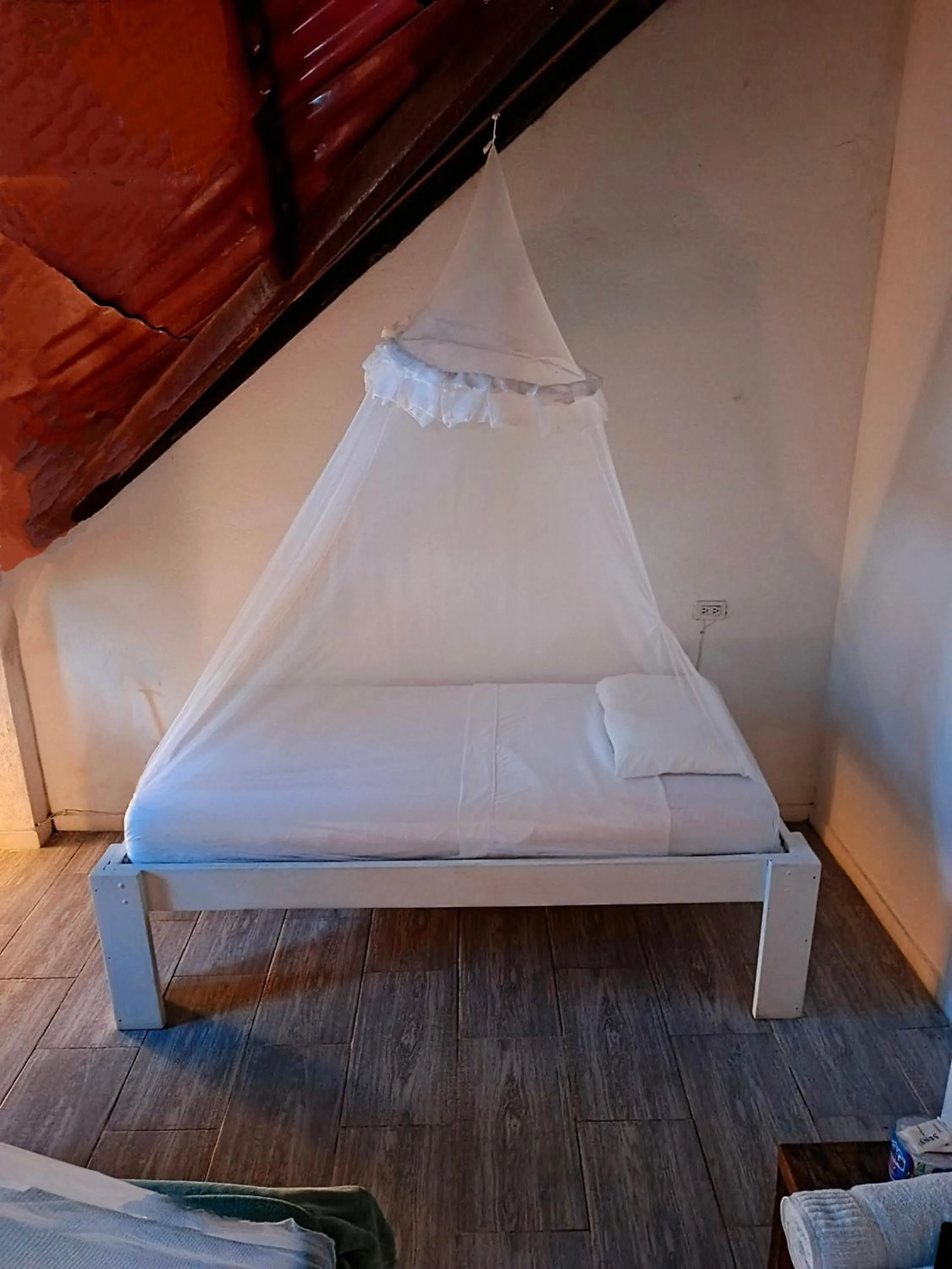 People, Bed in Kawabonga