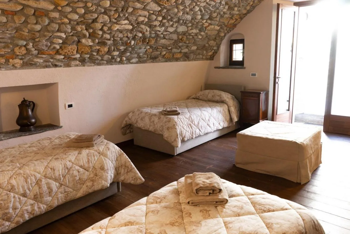 Bedroom, Bed in Podere Brughee