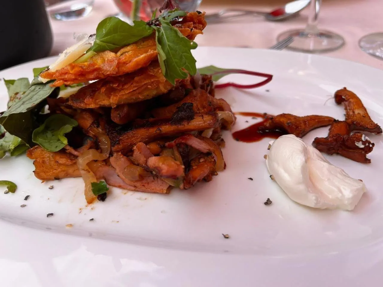 Food and drinks in Hotel-Restaurant Buger Hof