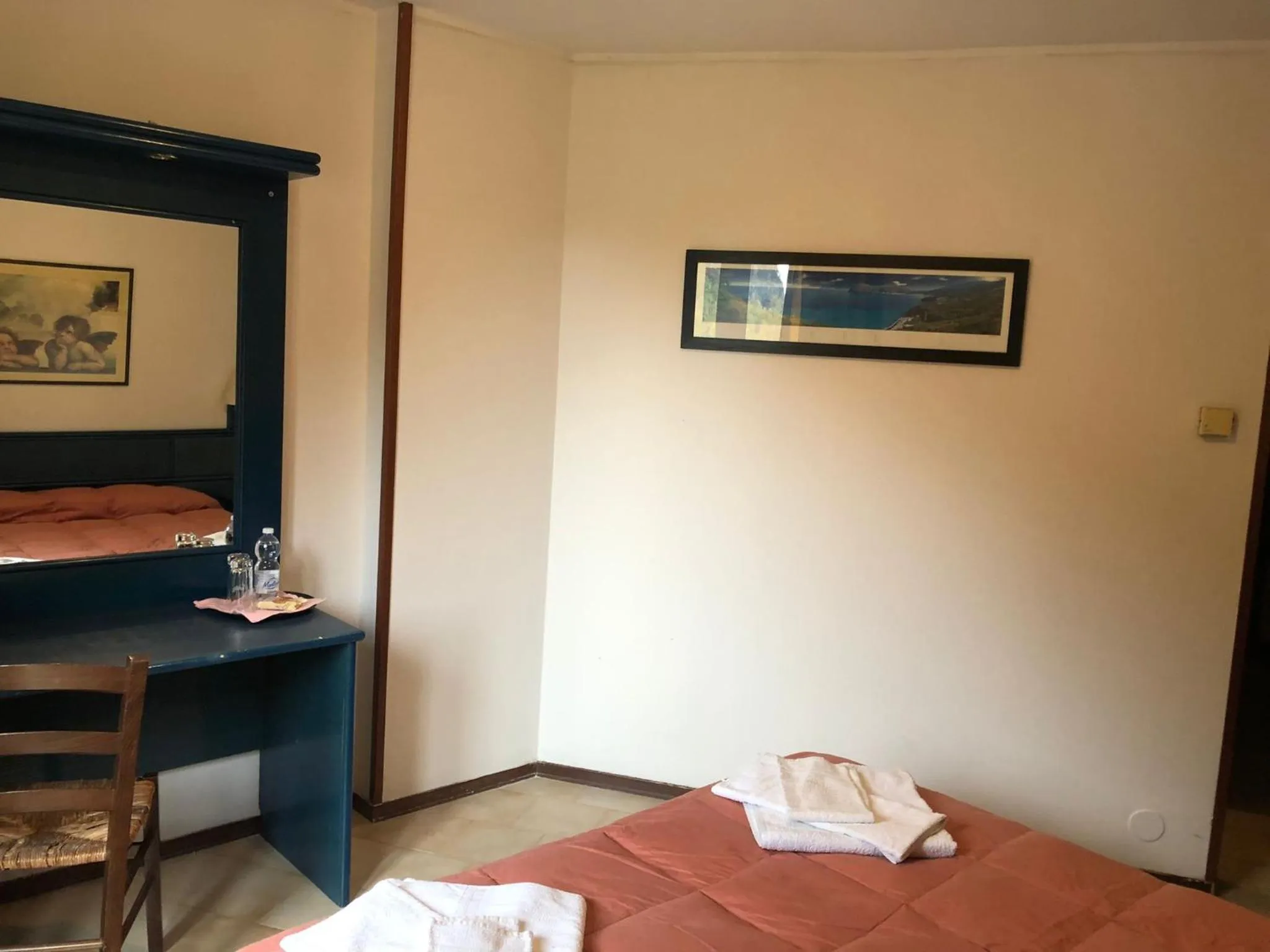 Bed in petit paradis