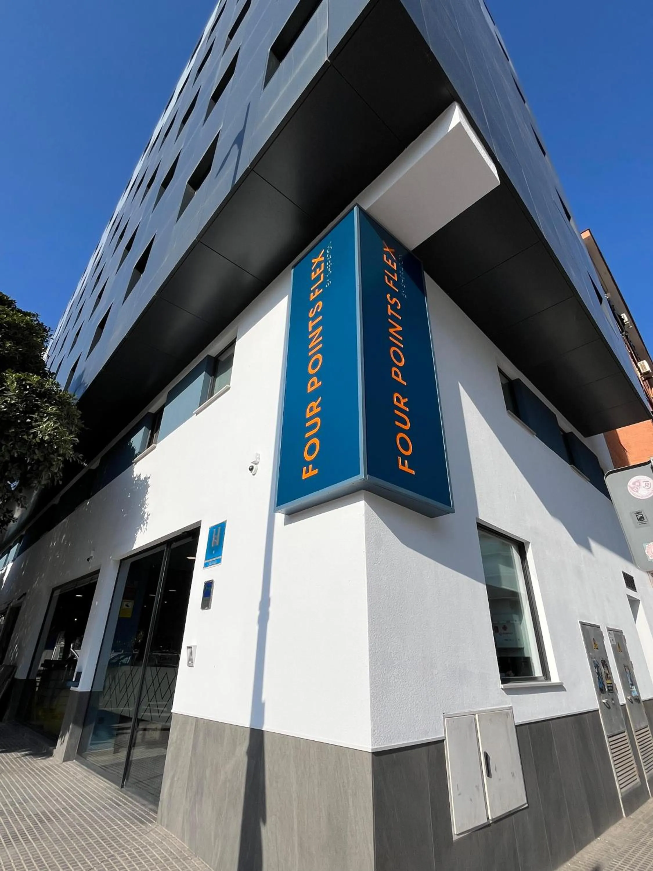 Four Points Flex by Sheraton Malaga Centre