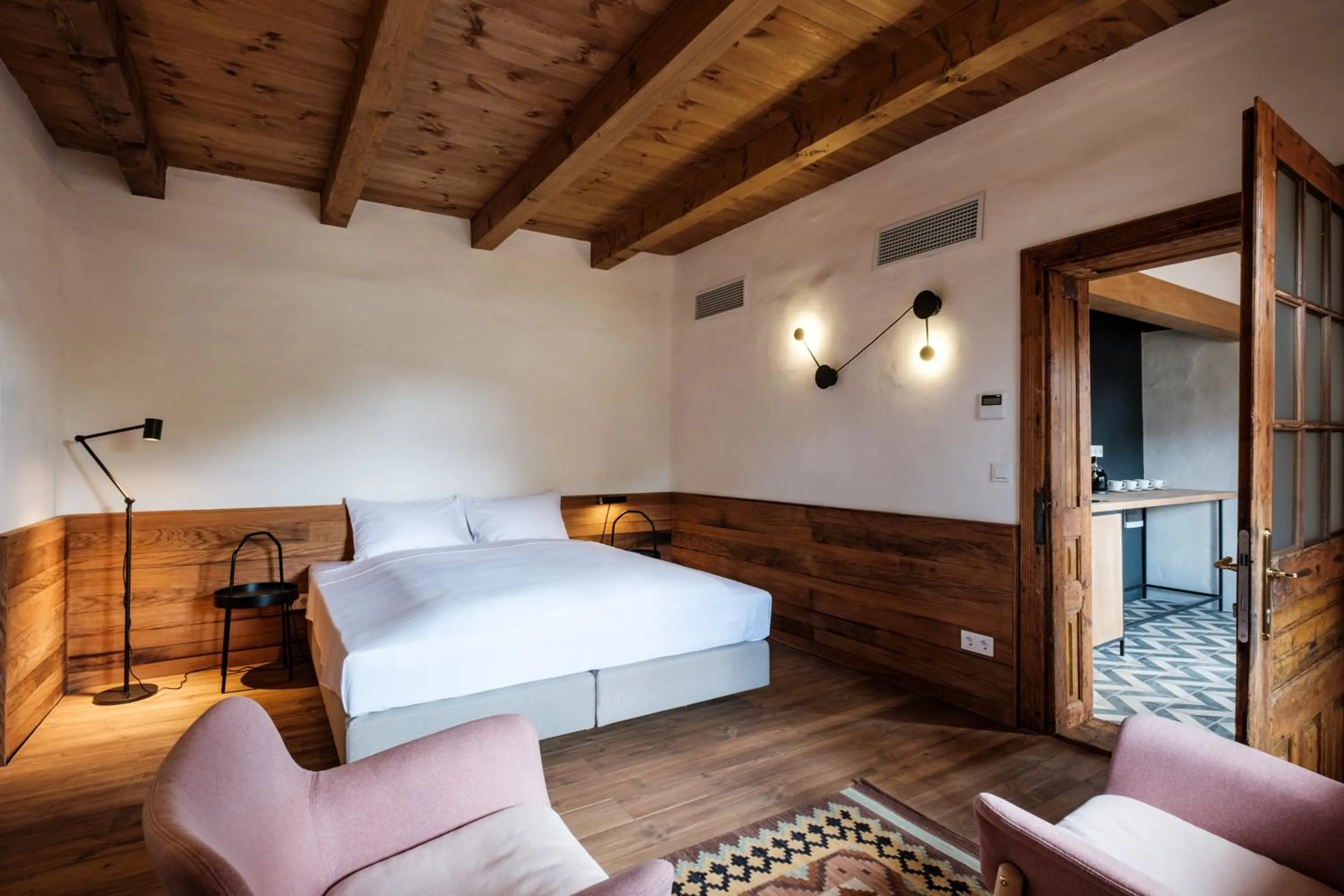 Photo of the whole room, Bed in Almalomb Apartman