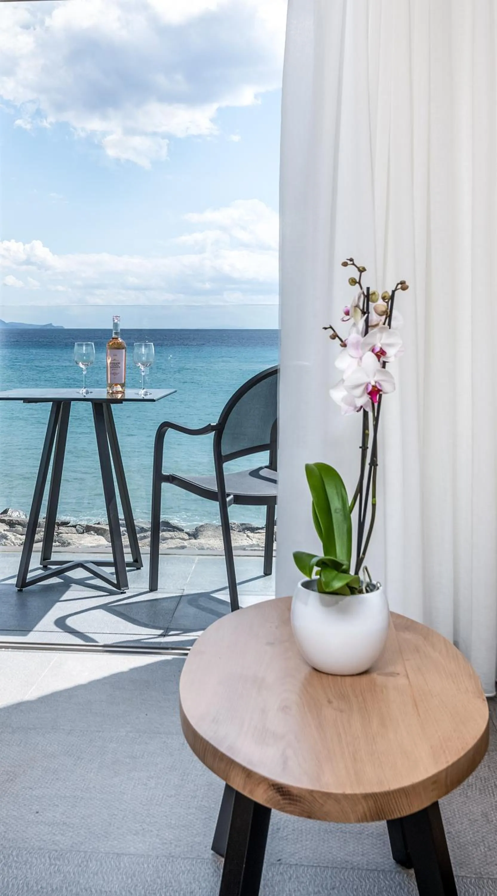 NISSEA Boutique Hotel