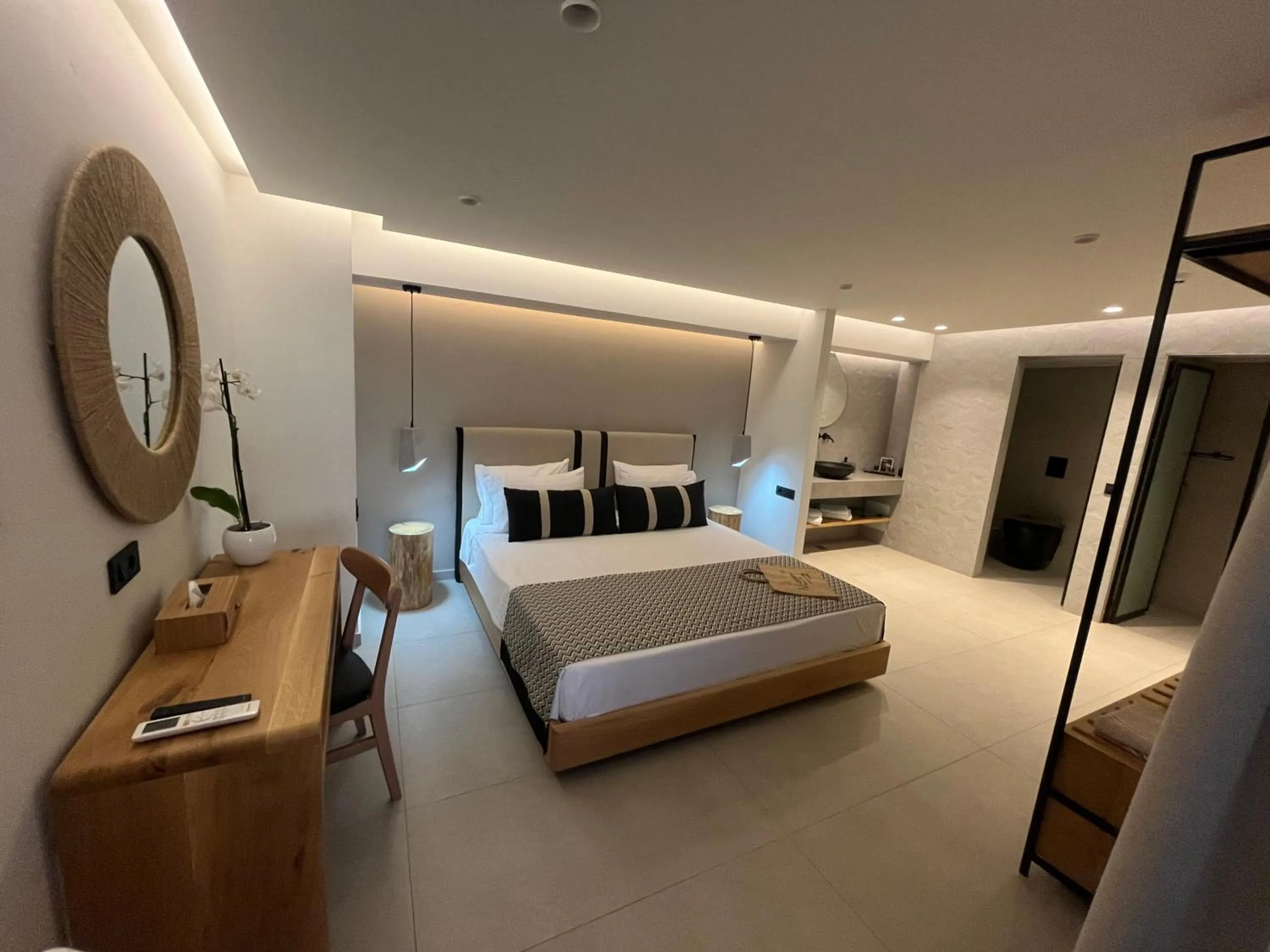 Bed in NISSEA Boutique Hotel